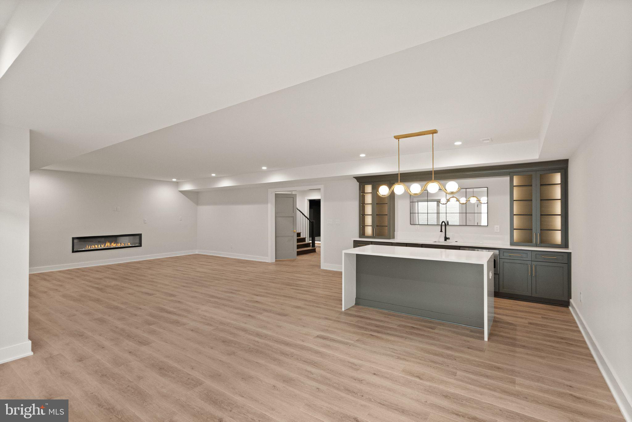 EL NIDO ESTATES - Residential