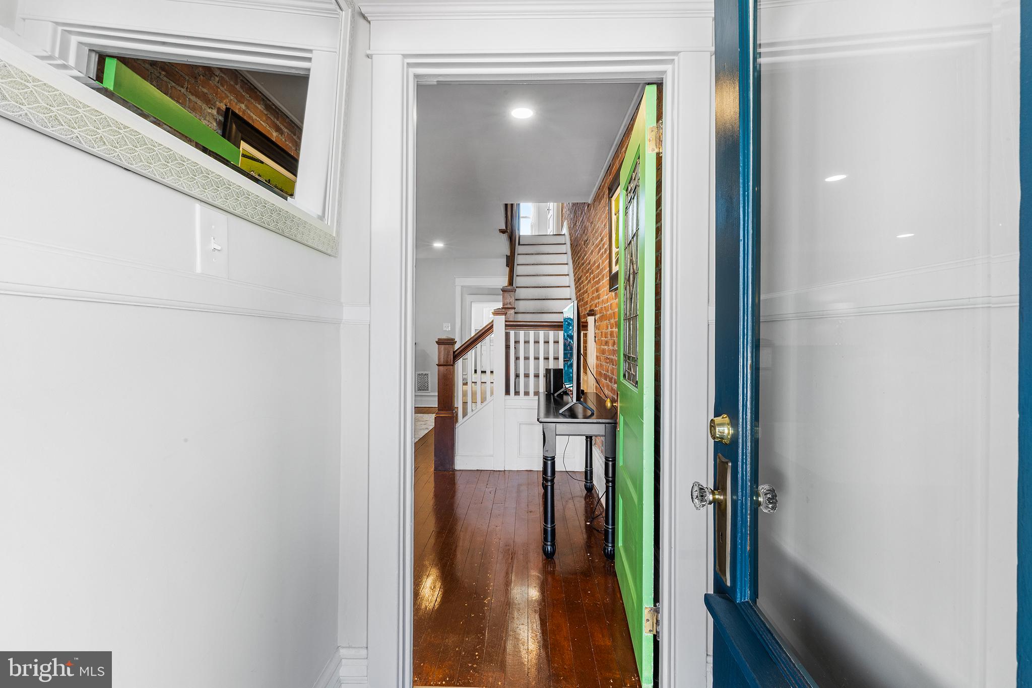 772 QUEEN STREET