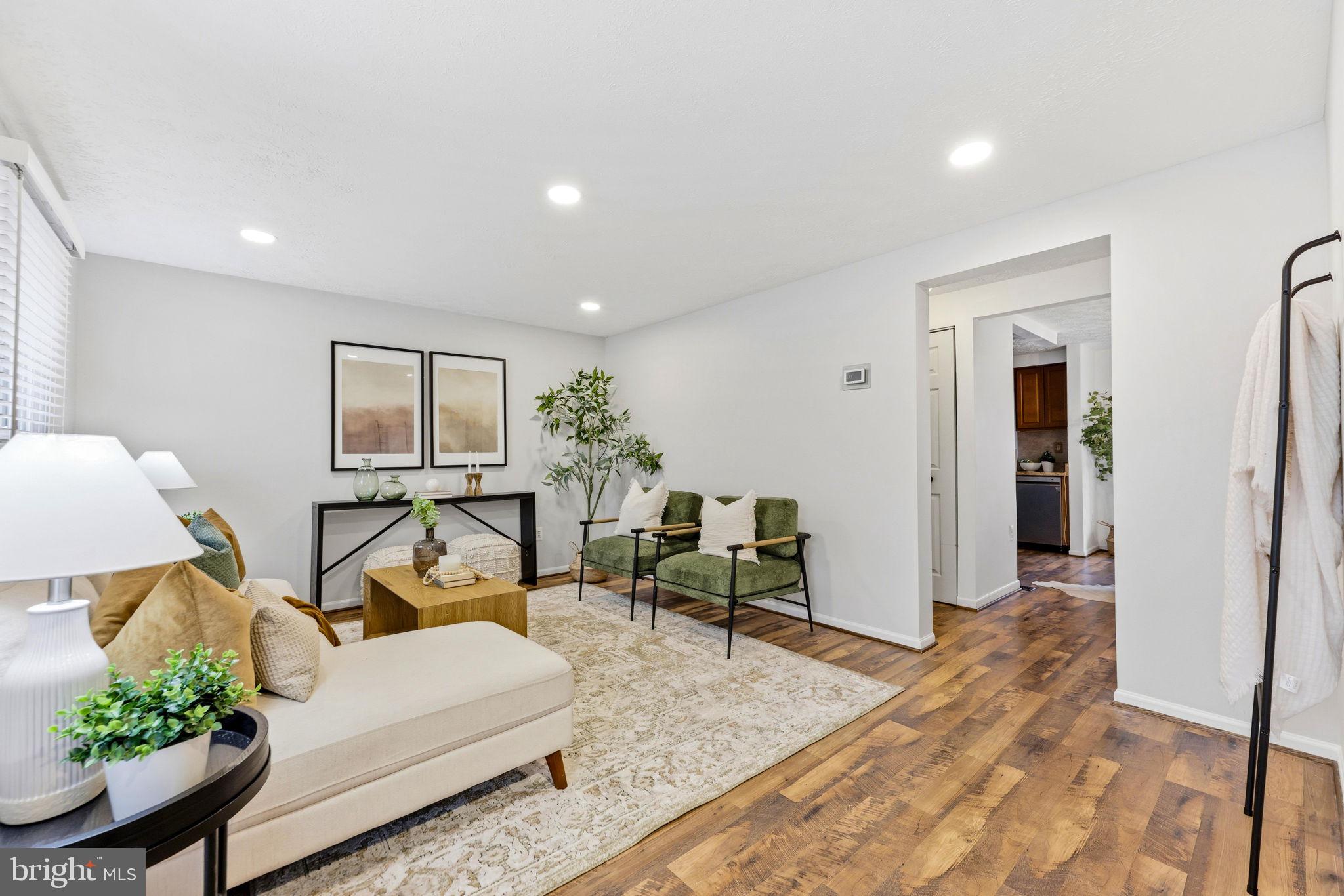 MAYFIELD MANOR - Residential