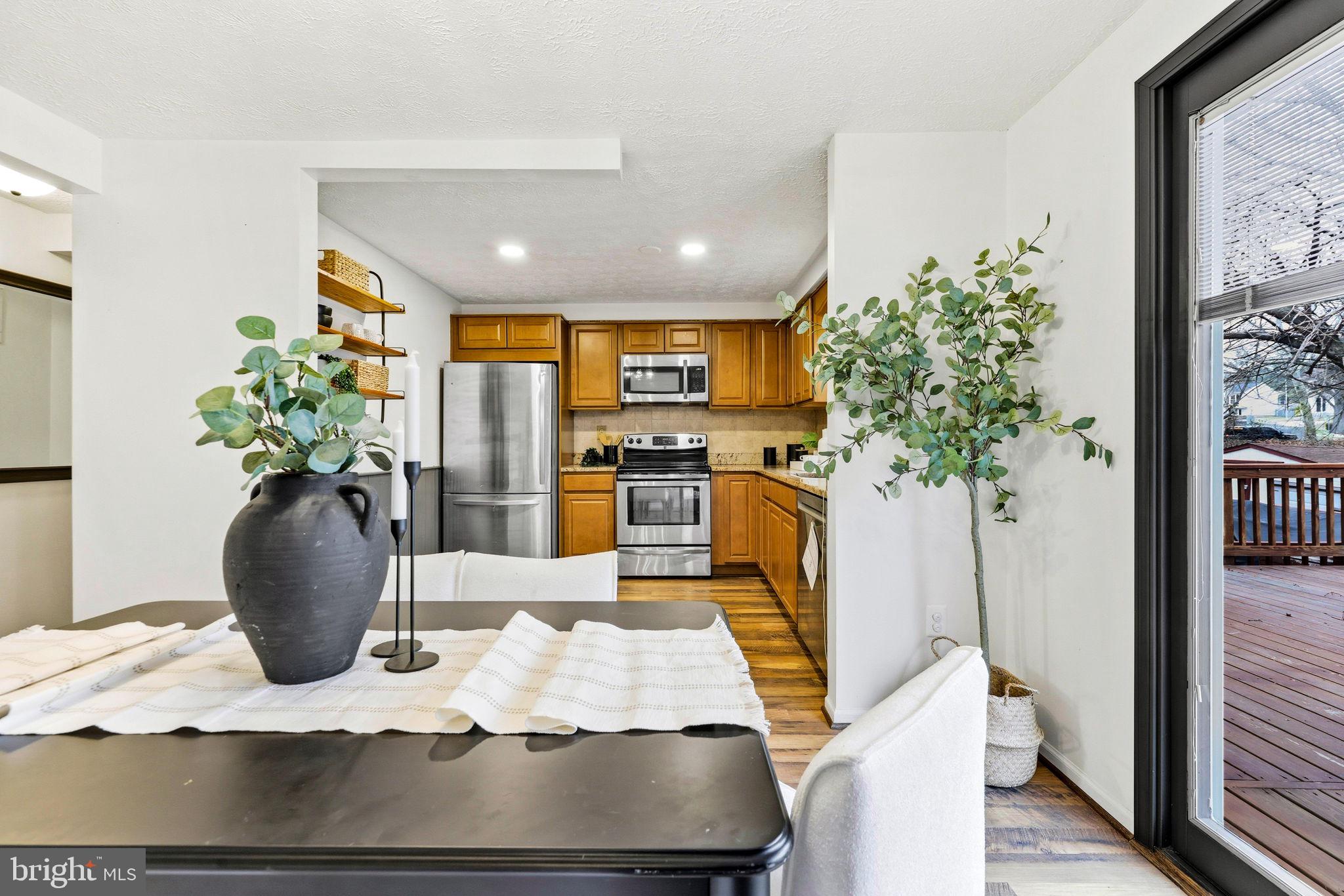 MAYFIELD MANOR - Residential