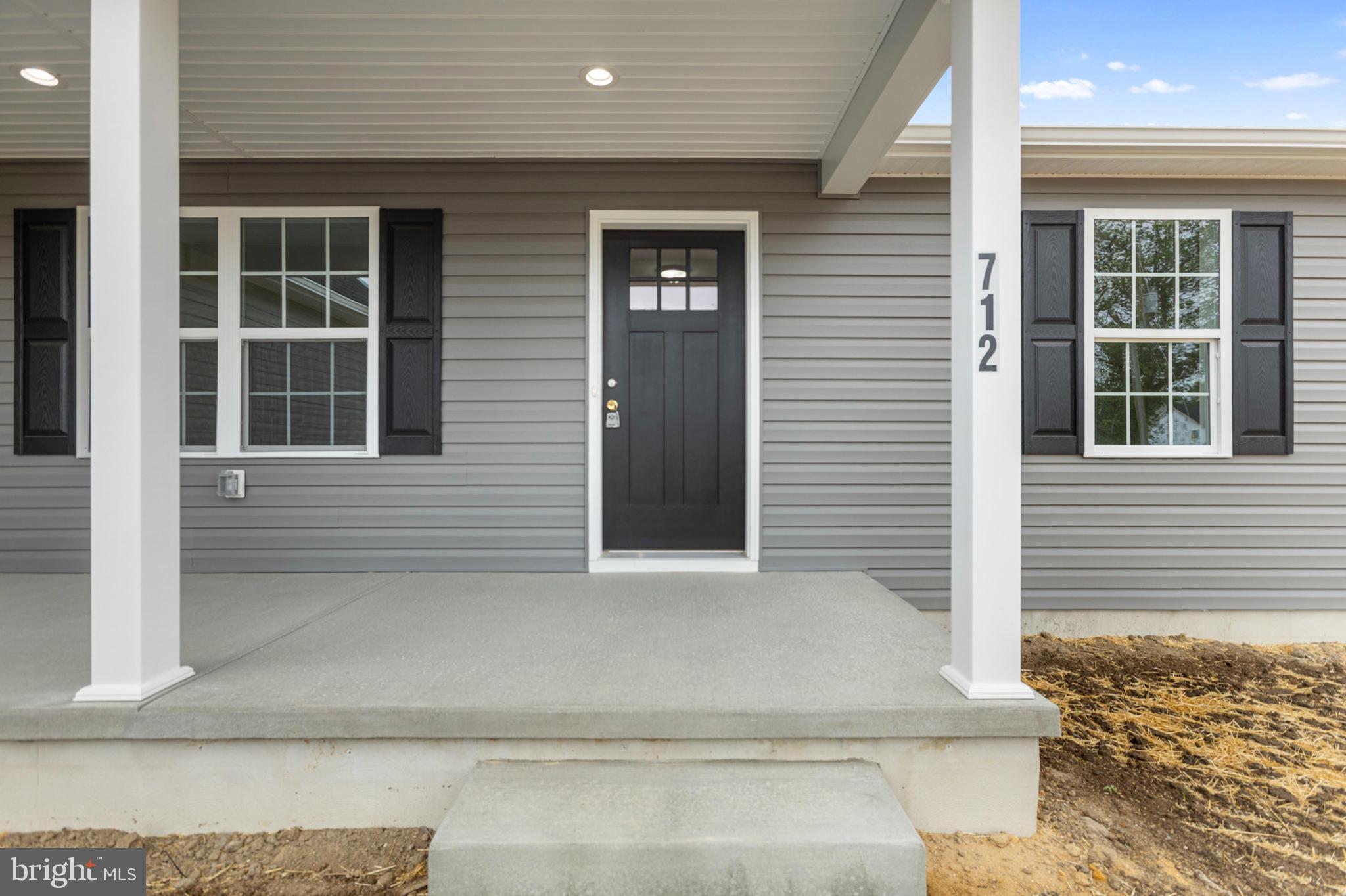 602 N WINDING BROOKE DRIVE