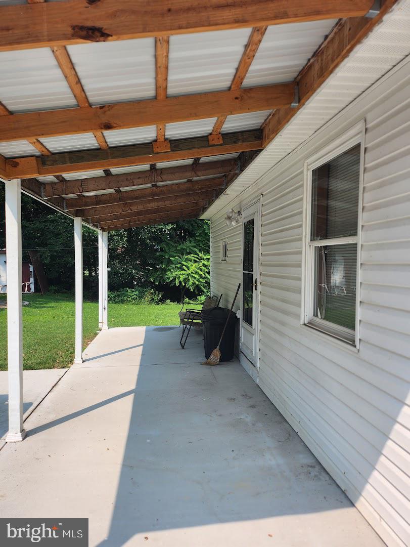 SIX MILE RUN - Residential