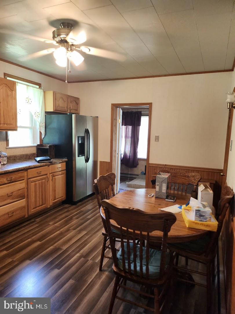 SIX MILE RUN - Residential