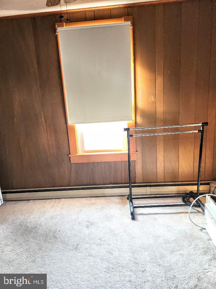 SIX MILE RUN - Residential