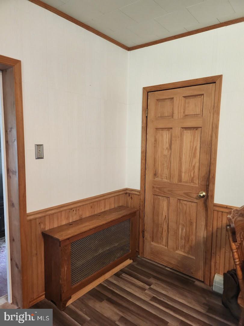 SIX MILE RUN - Residential