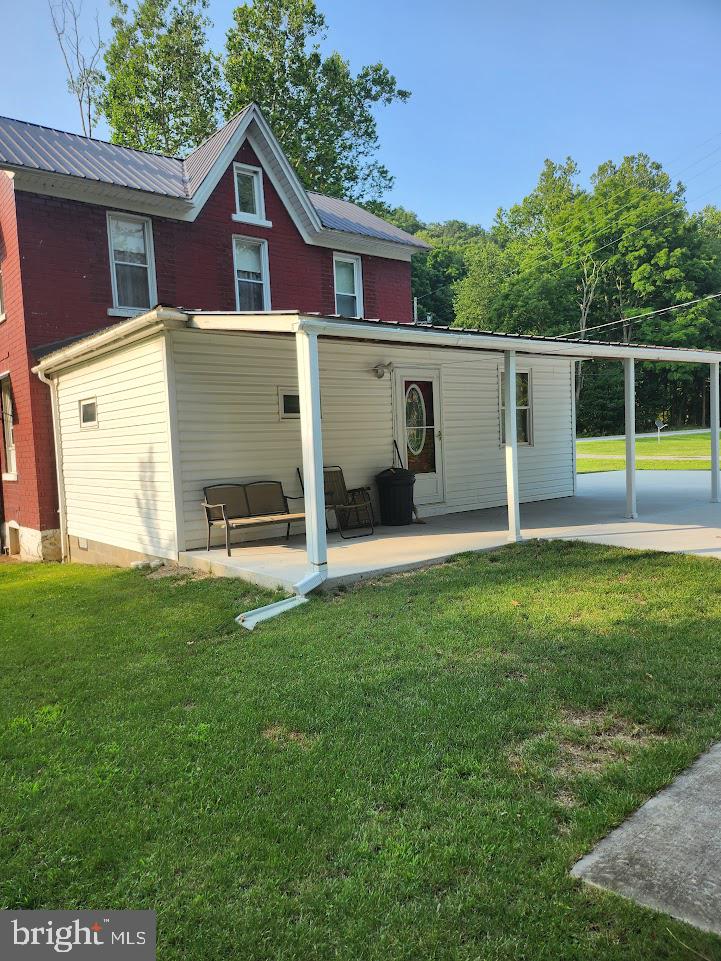 SIX MILE RUN - Residential