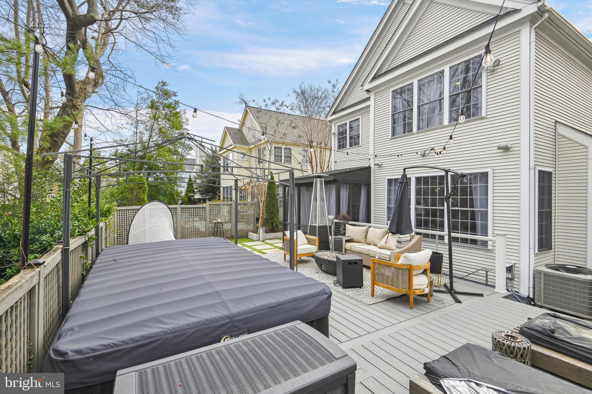 BEVERLY MANOR - Residential