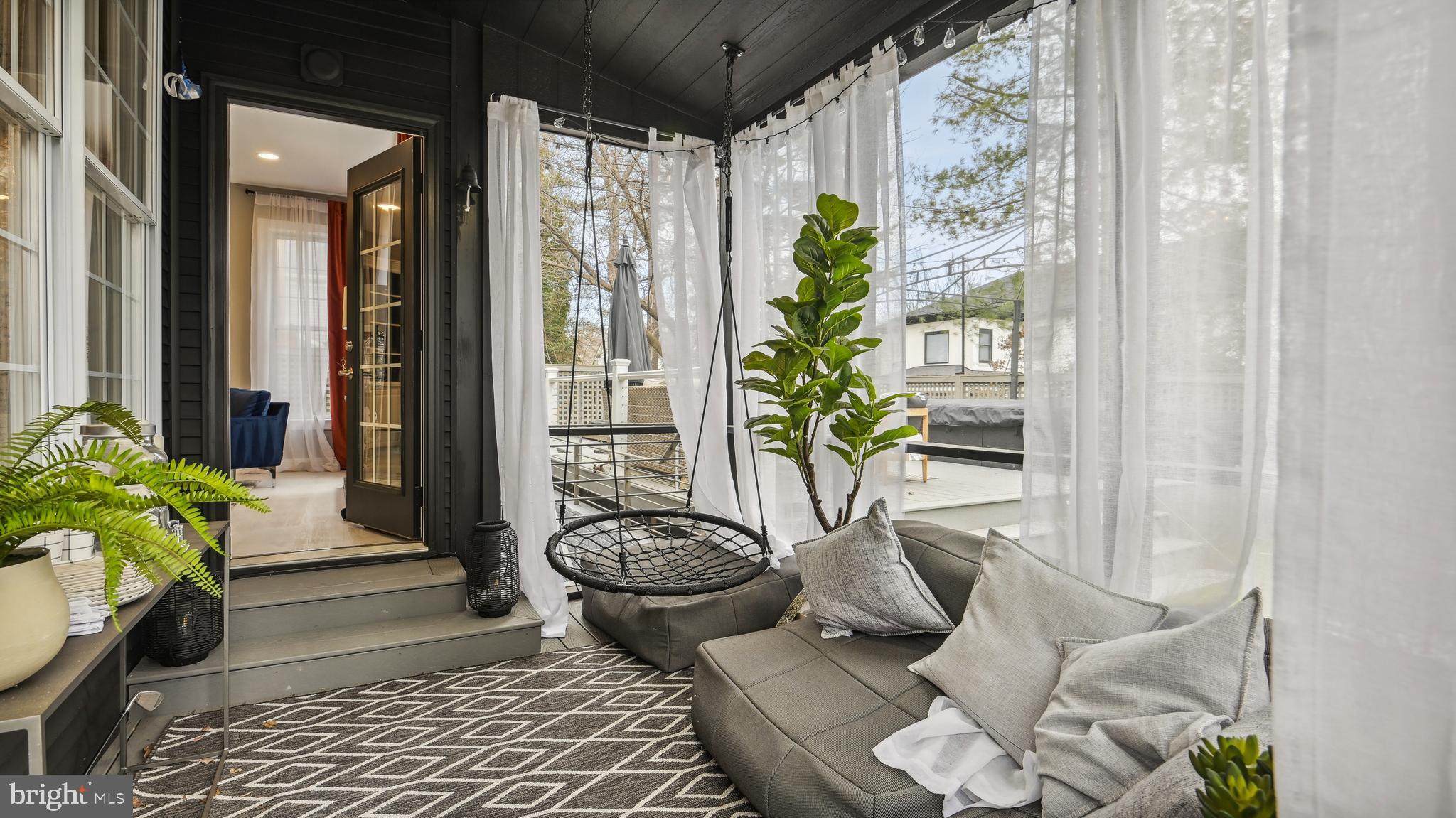 BEVERLY MANOR - Residential