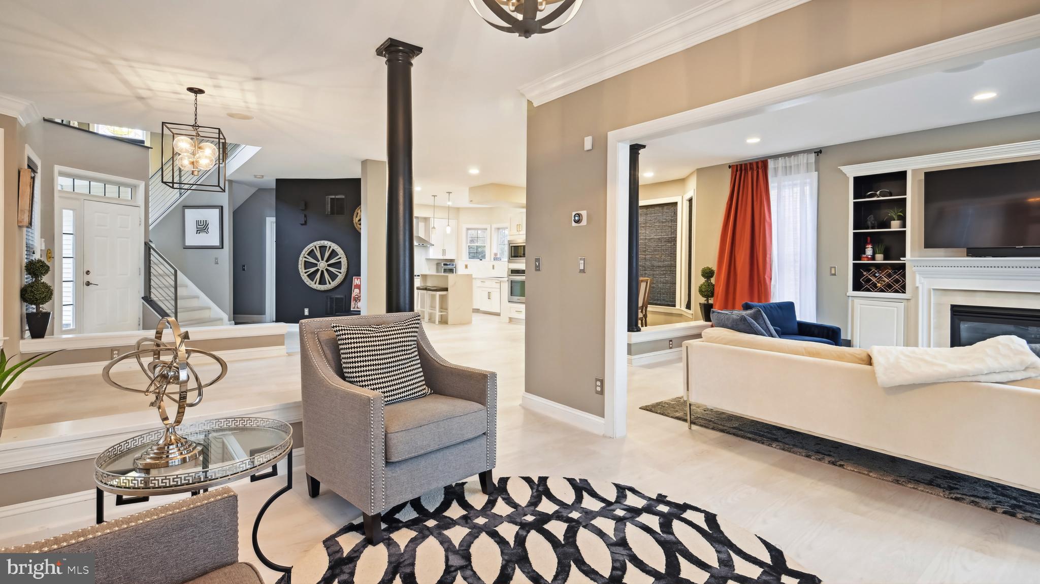 BEVERLY MANOR - Residential