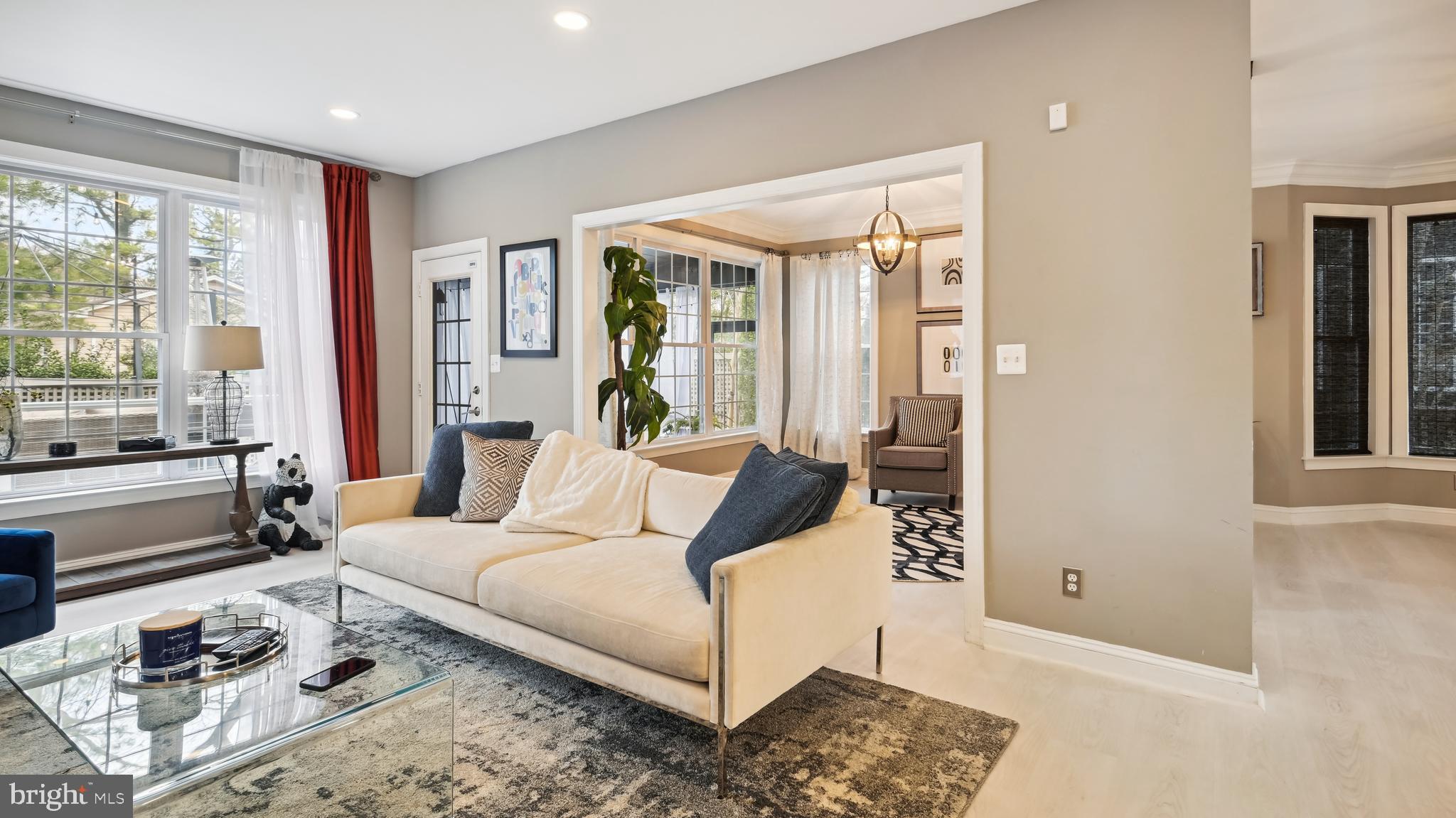 BEVERLY MANOR - Residential