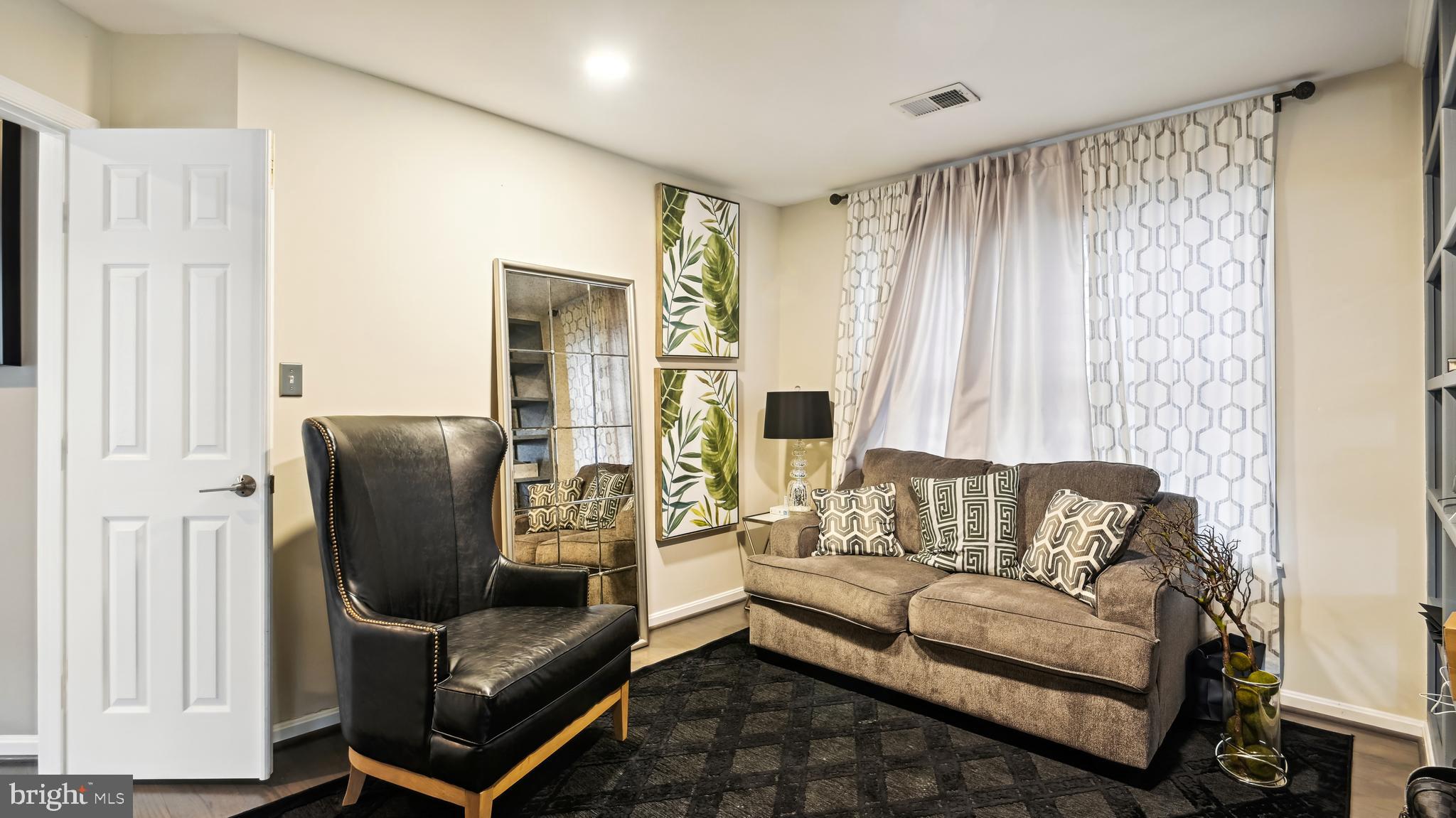 BEVERLY MANOR - Residential