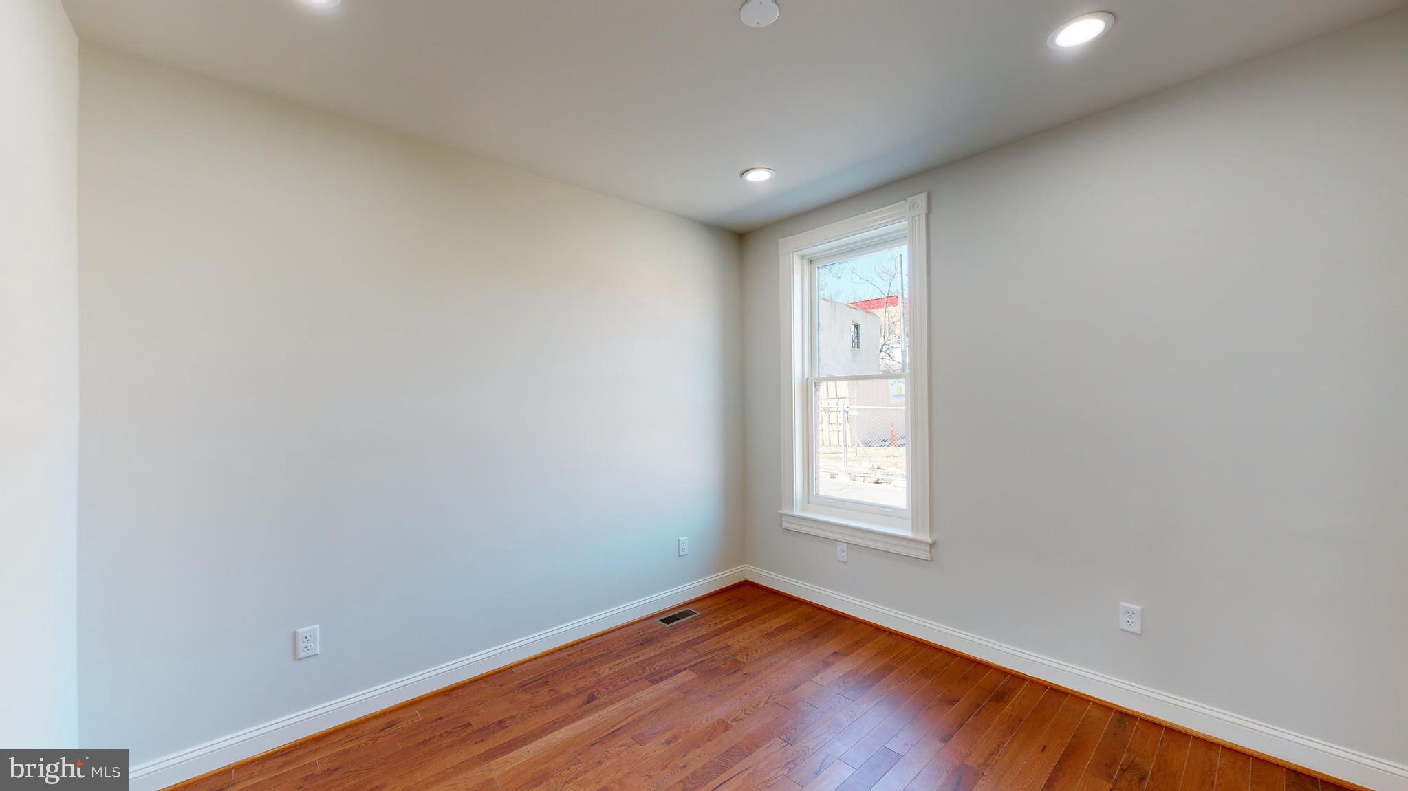 MIDDLE EAST - Residential