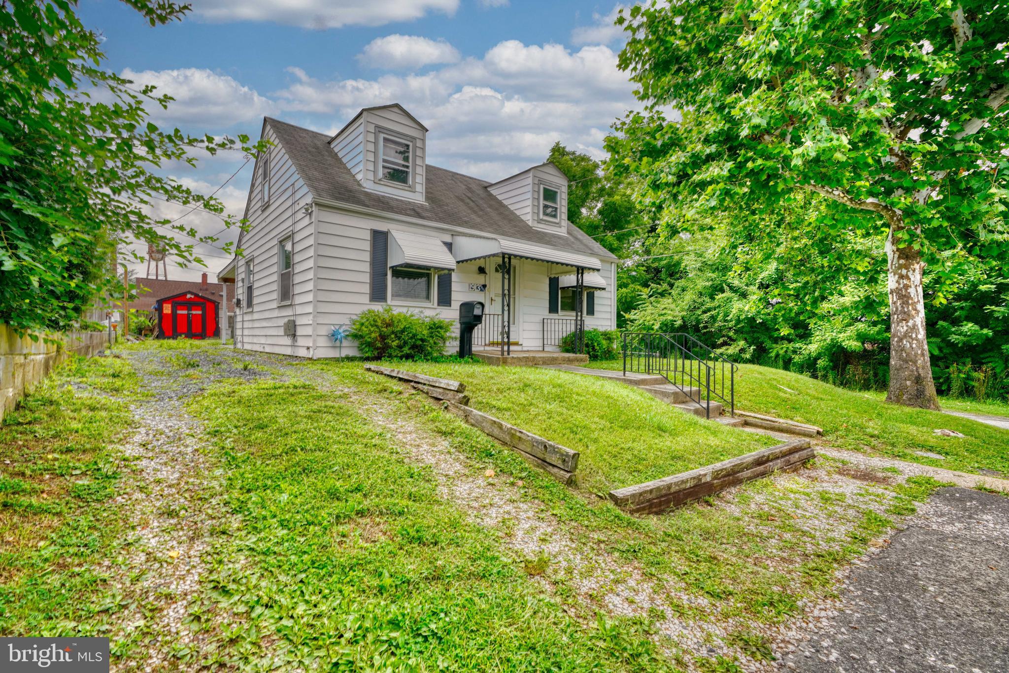 WILLOW SPRING PARK - Residential