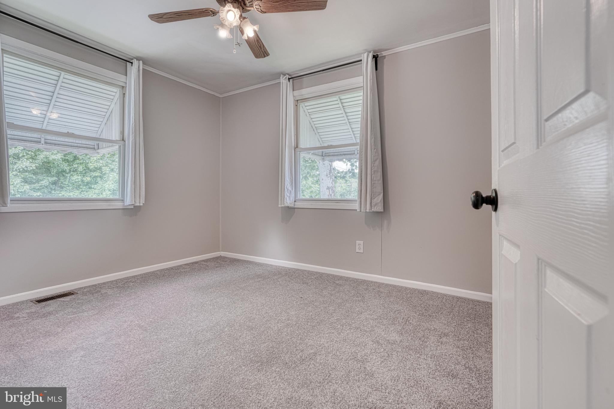 WILLOW SPRING PARK - Residential