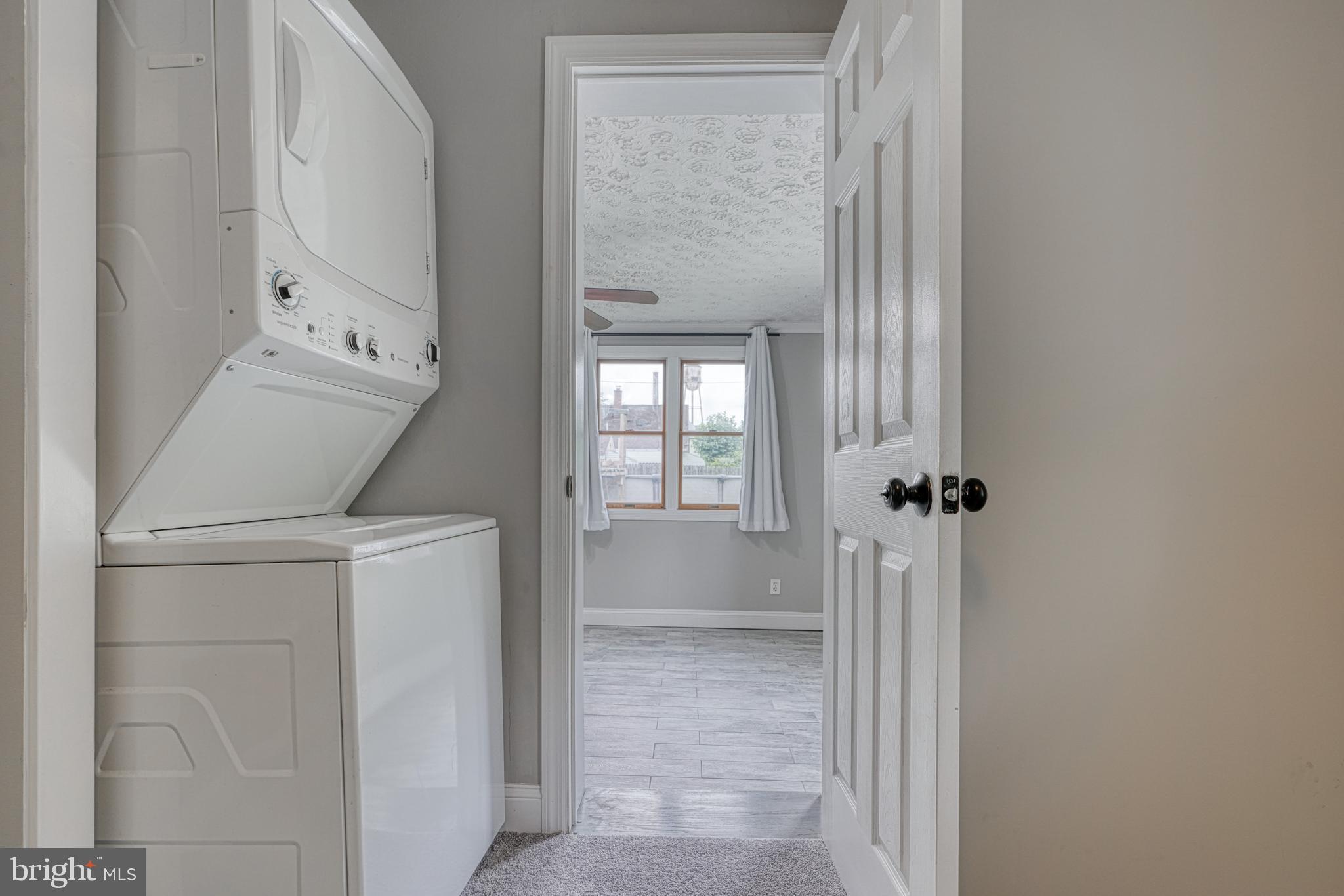 WILLOW SPRING PARK - Residential