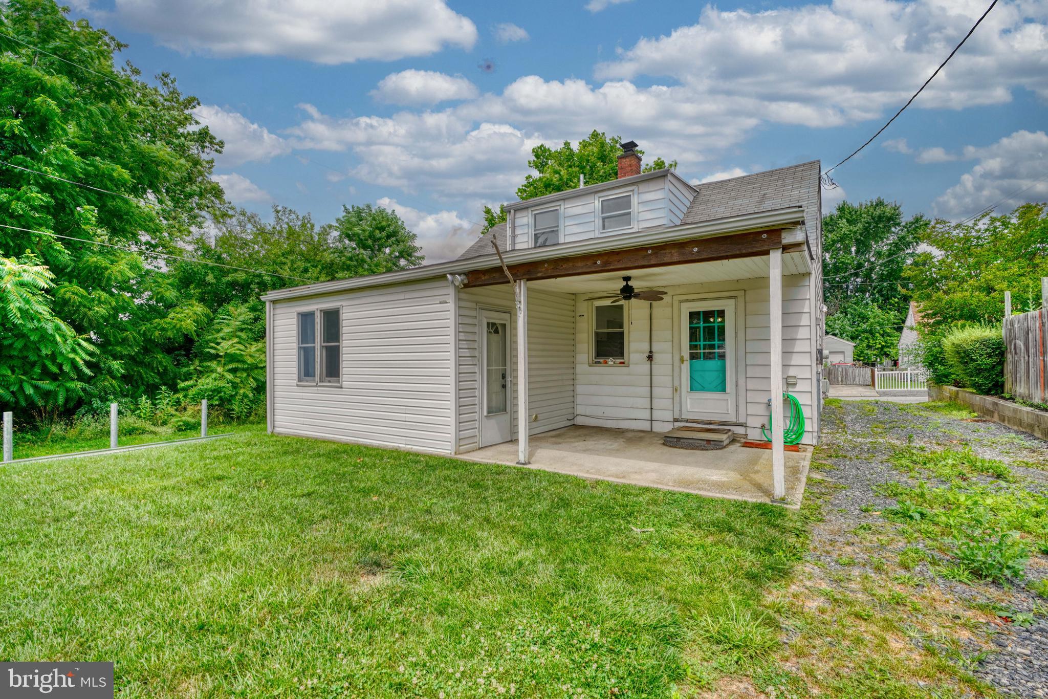 WILLOW SPRING PARK - Residential