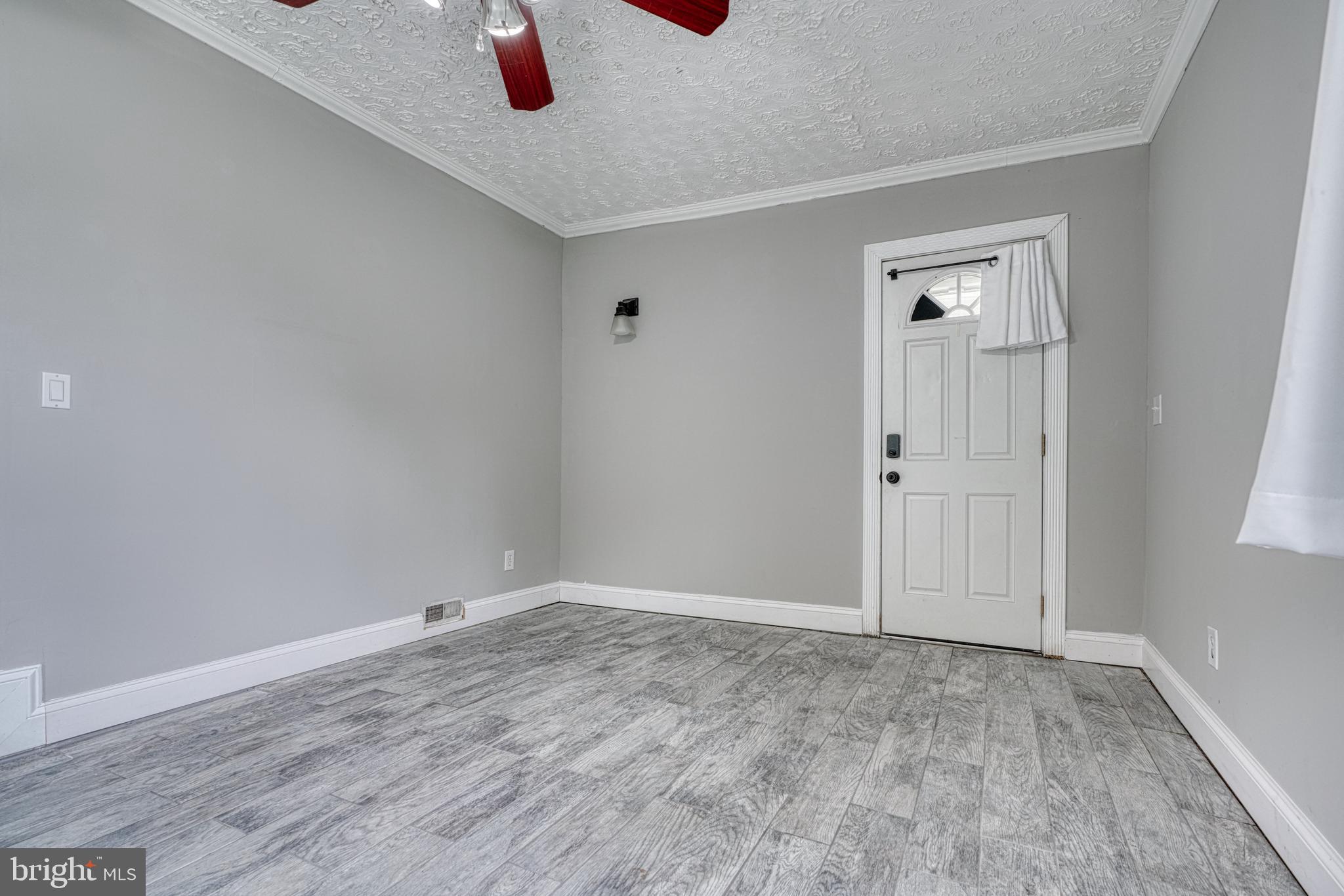 WILLOW SPRING PARK - Residential