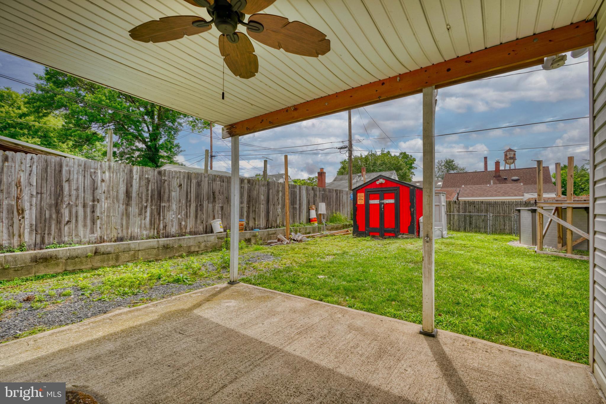 WILLOW SPRING PARK - Residential