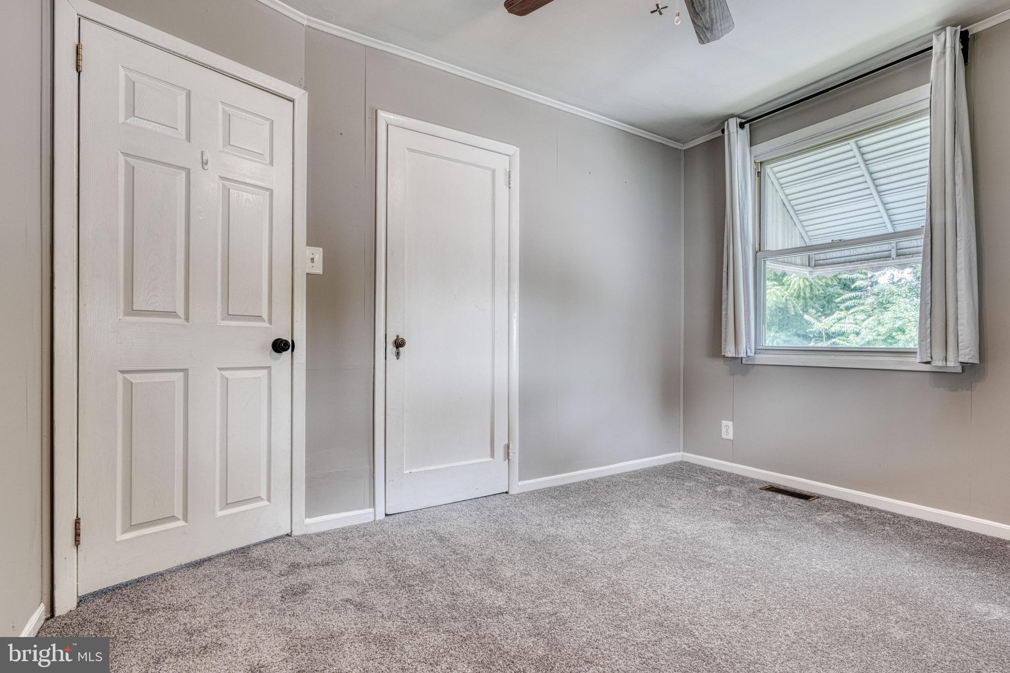 WILLOW SPRING PARK - Residential