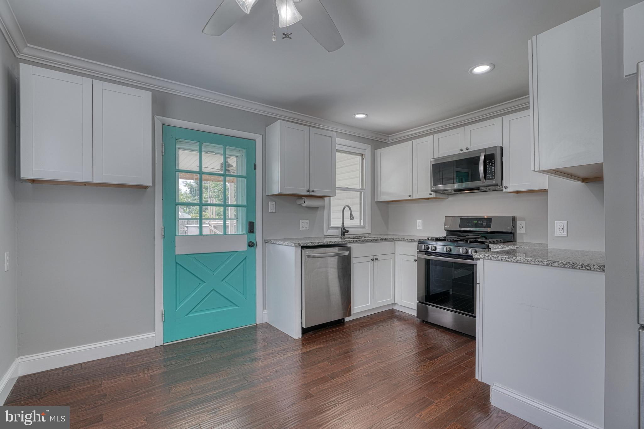 WILLOW SPRING PARK - Residential