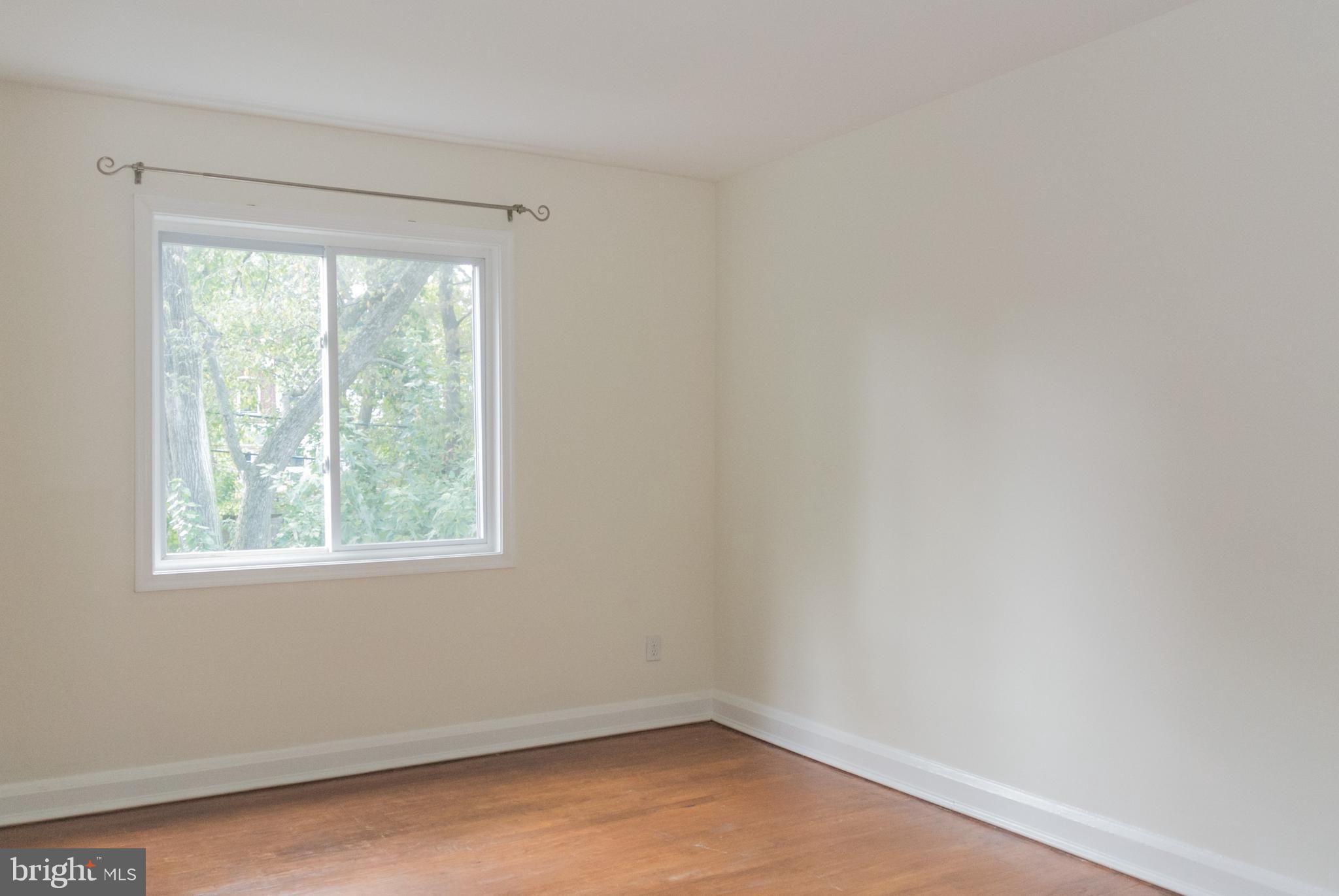 MOUNT WASHINGTON - Residential