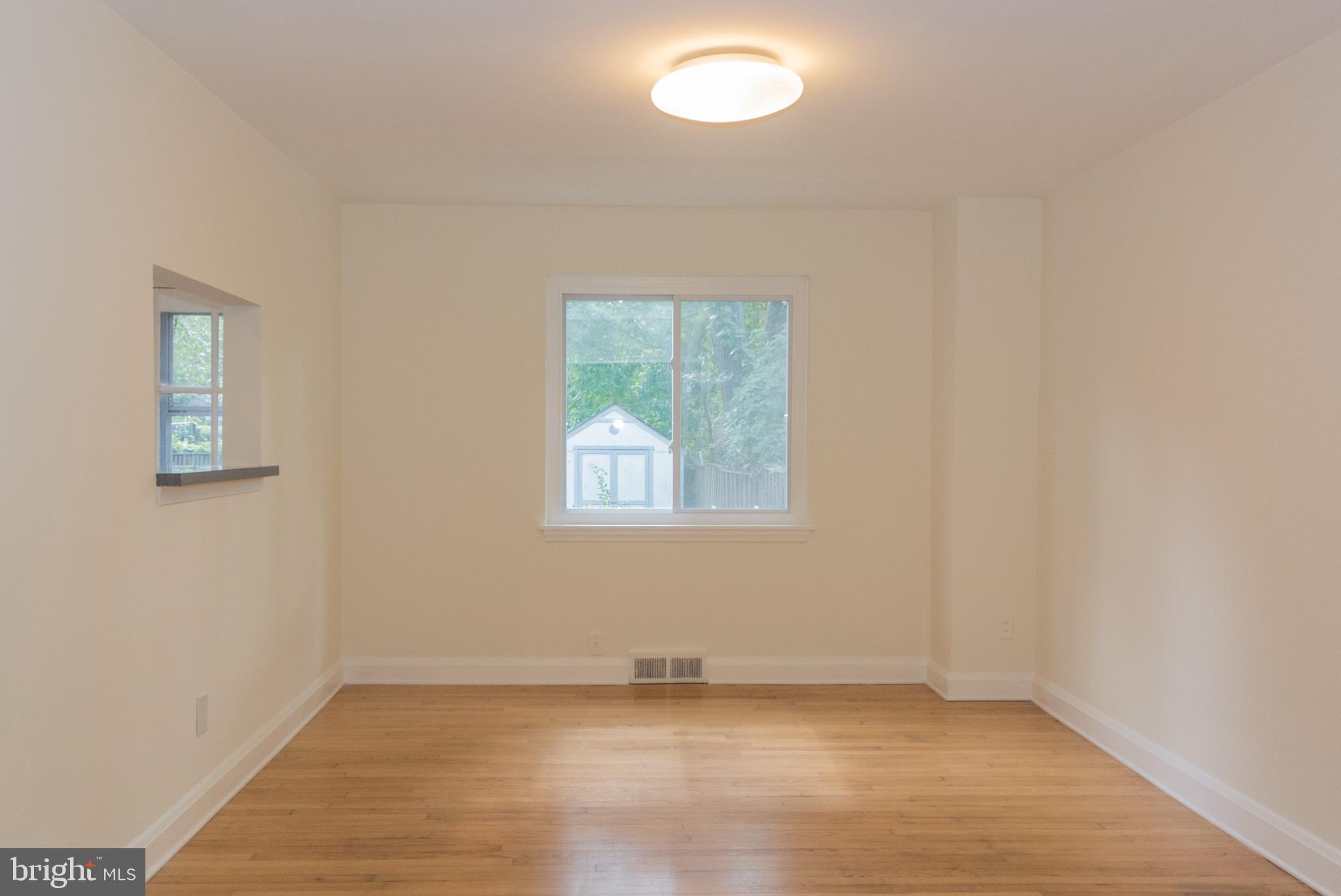 MOUNT WASHINGTON - Residential