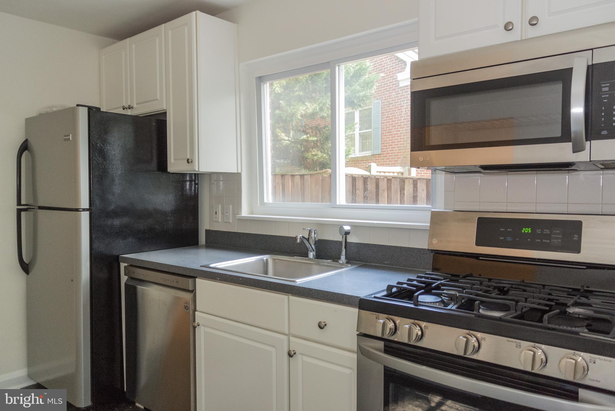 MOUNT WASHINGTON - Residential