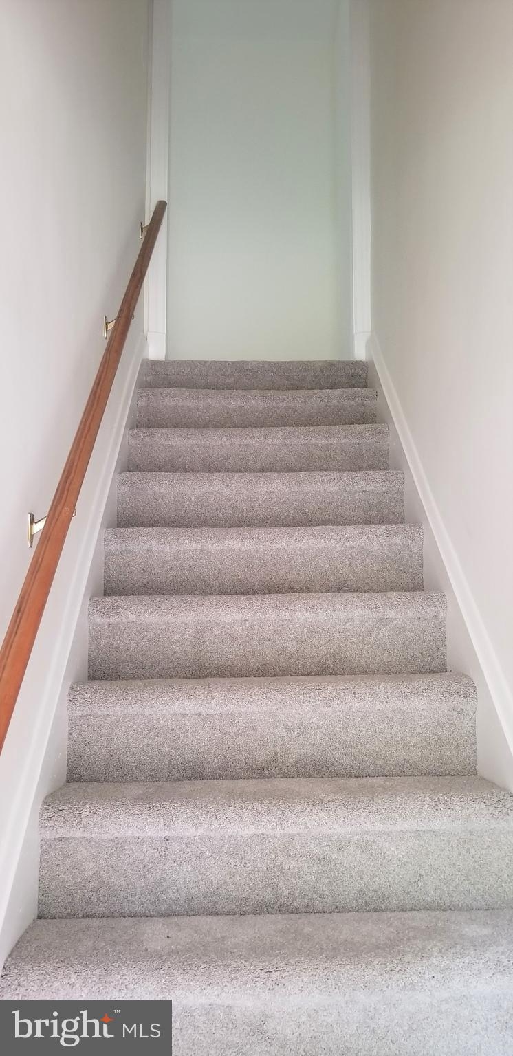 MOUNT WASHINGTON - Residential