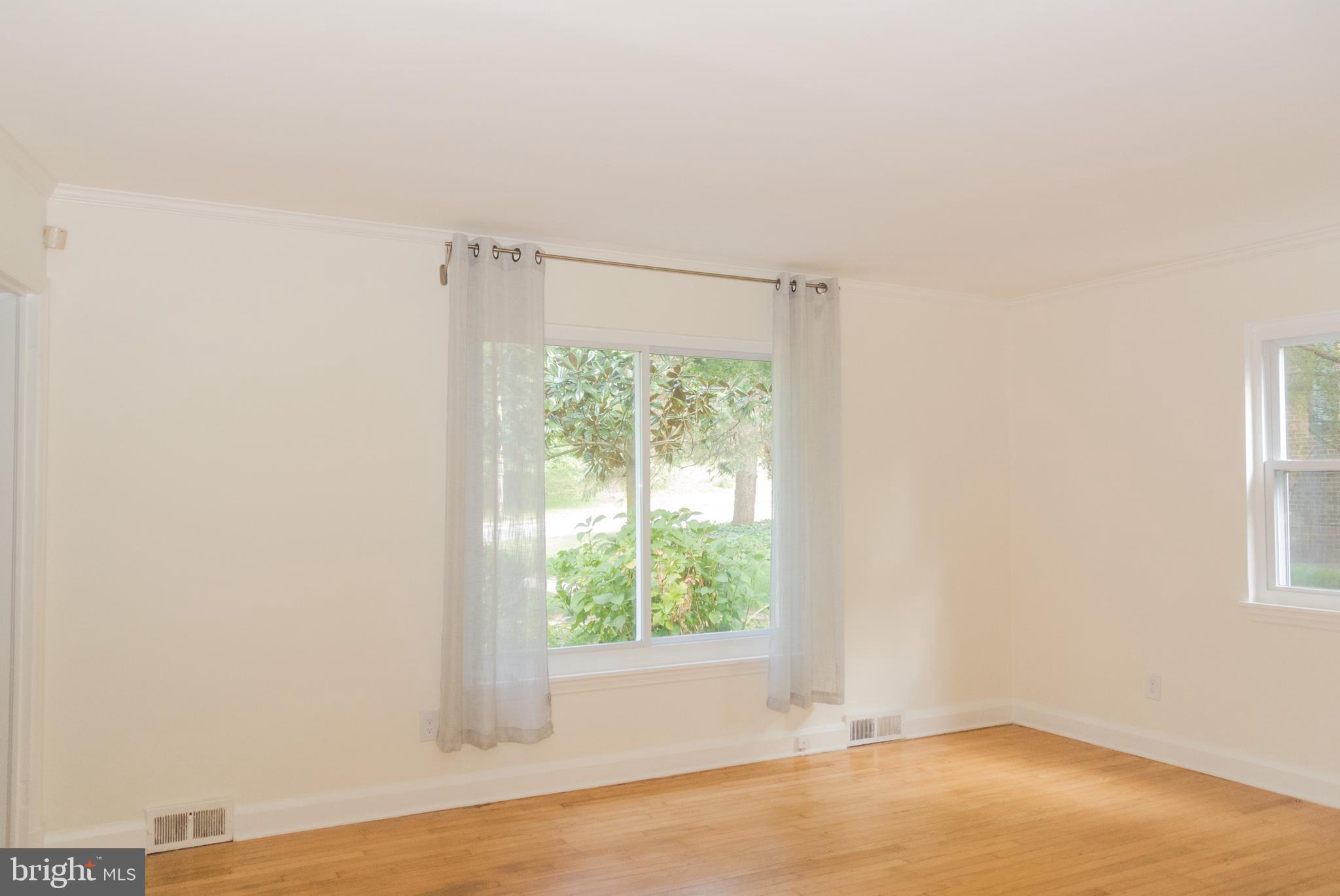 MOUNT WASHINGTON - Residential