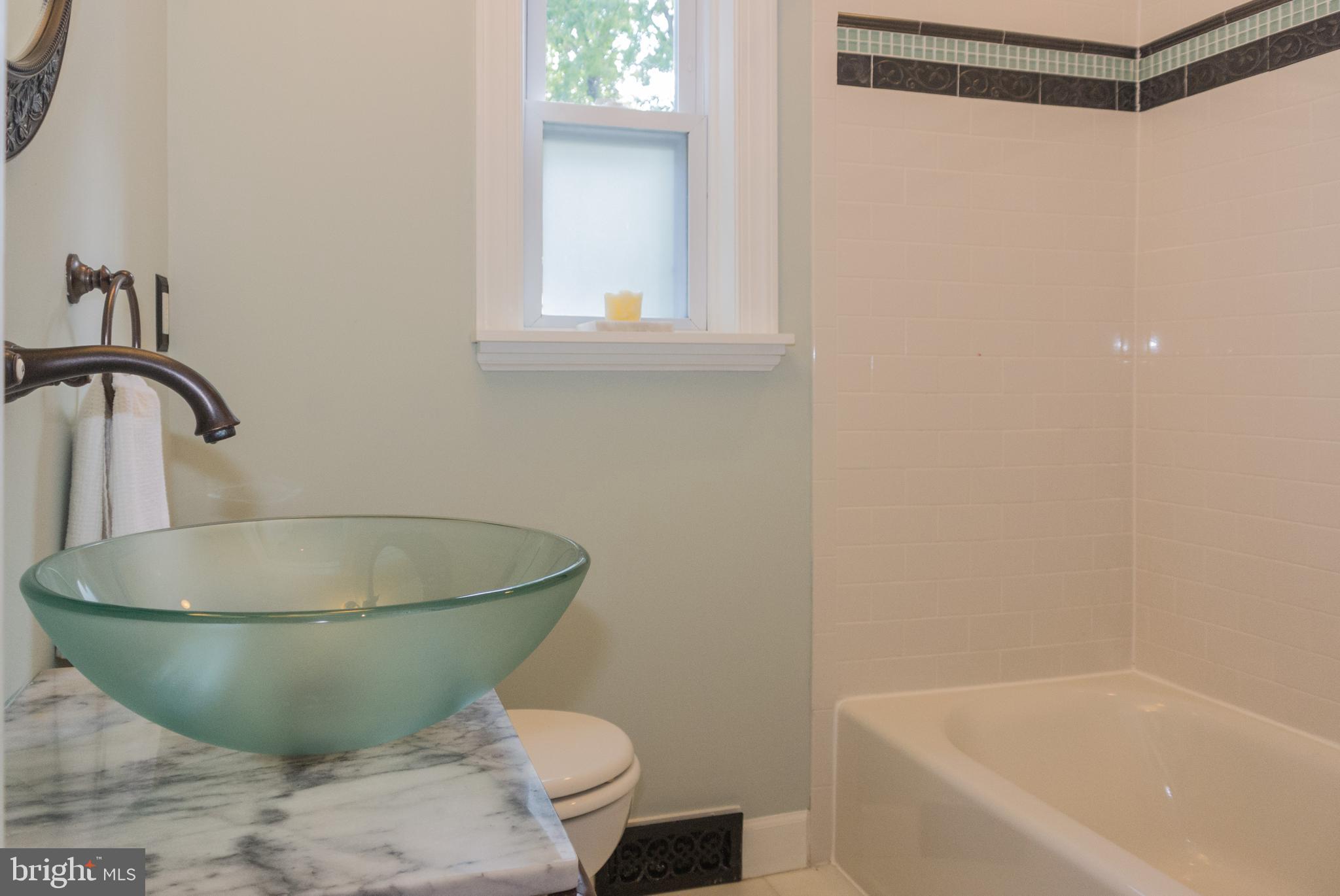 MOUNT WASHINGTON - Residential