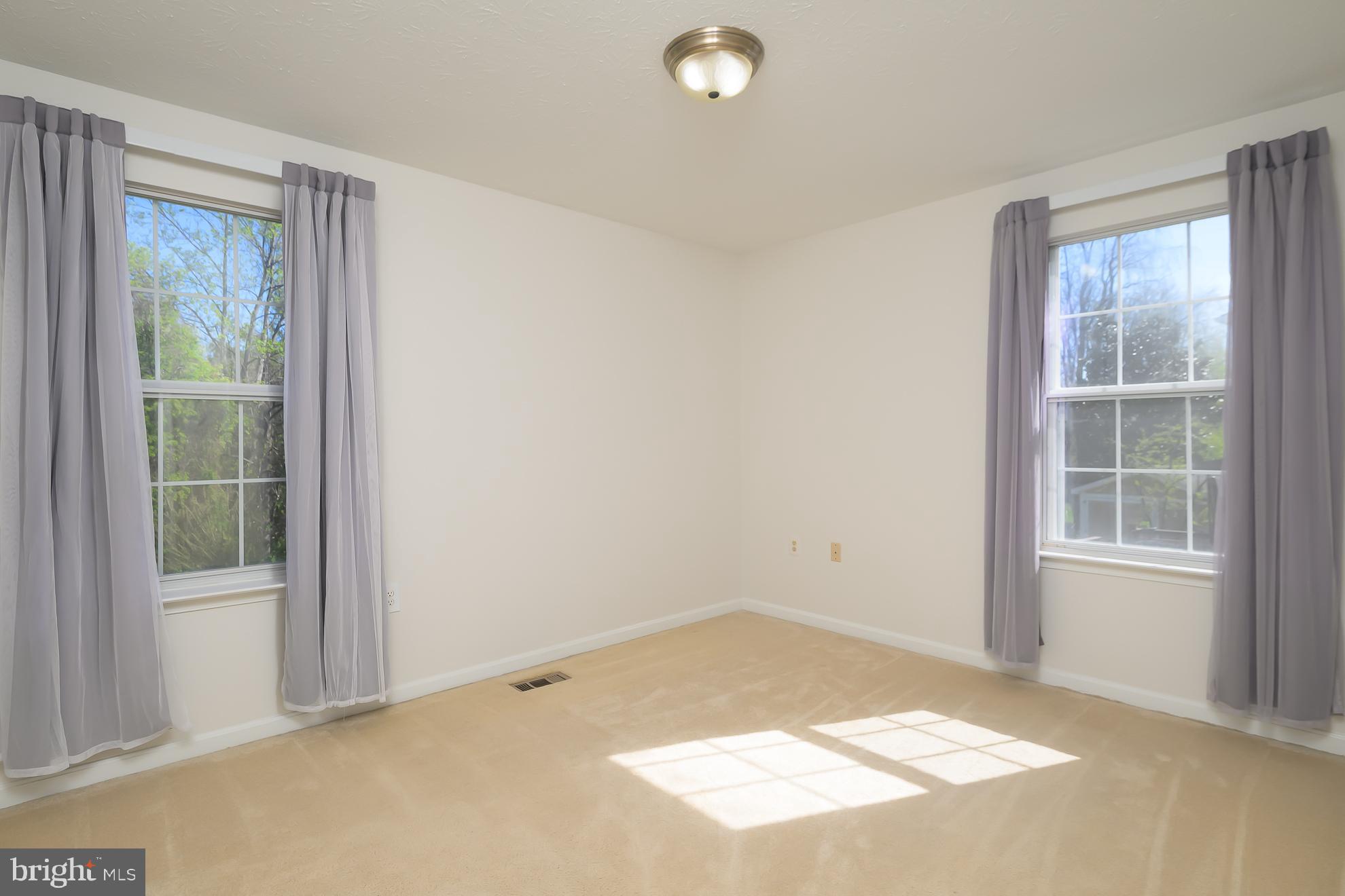 EXETER - Residential