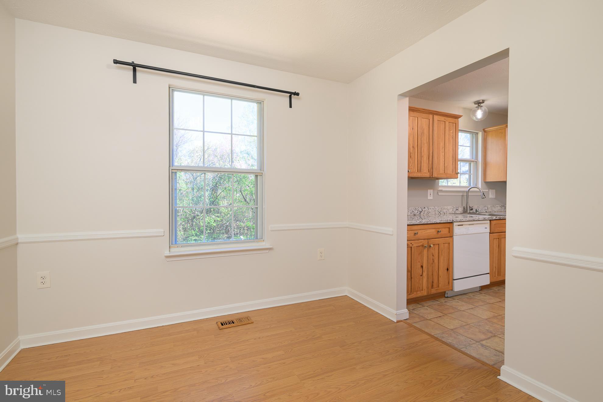 EXETER - Residential