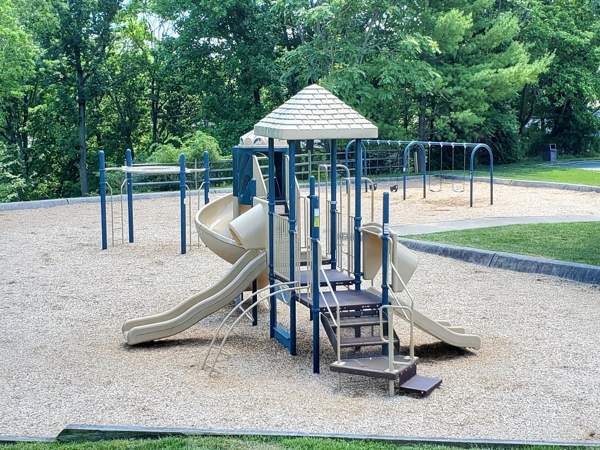 ASPEN NORTH AT LAKE LINGANORE - Residential