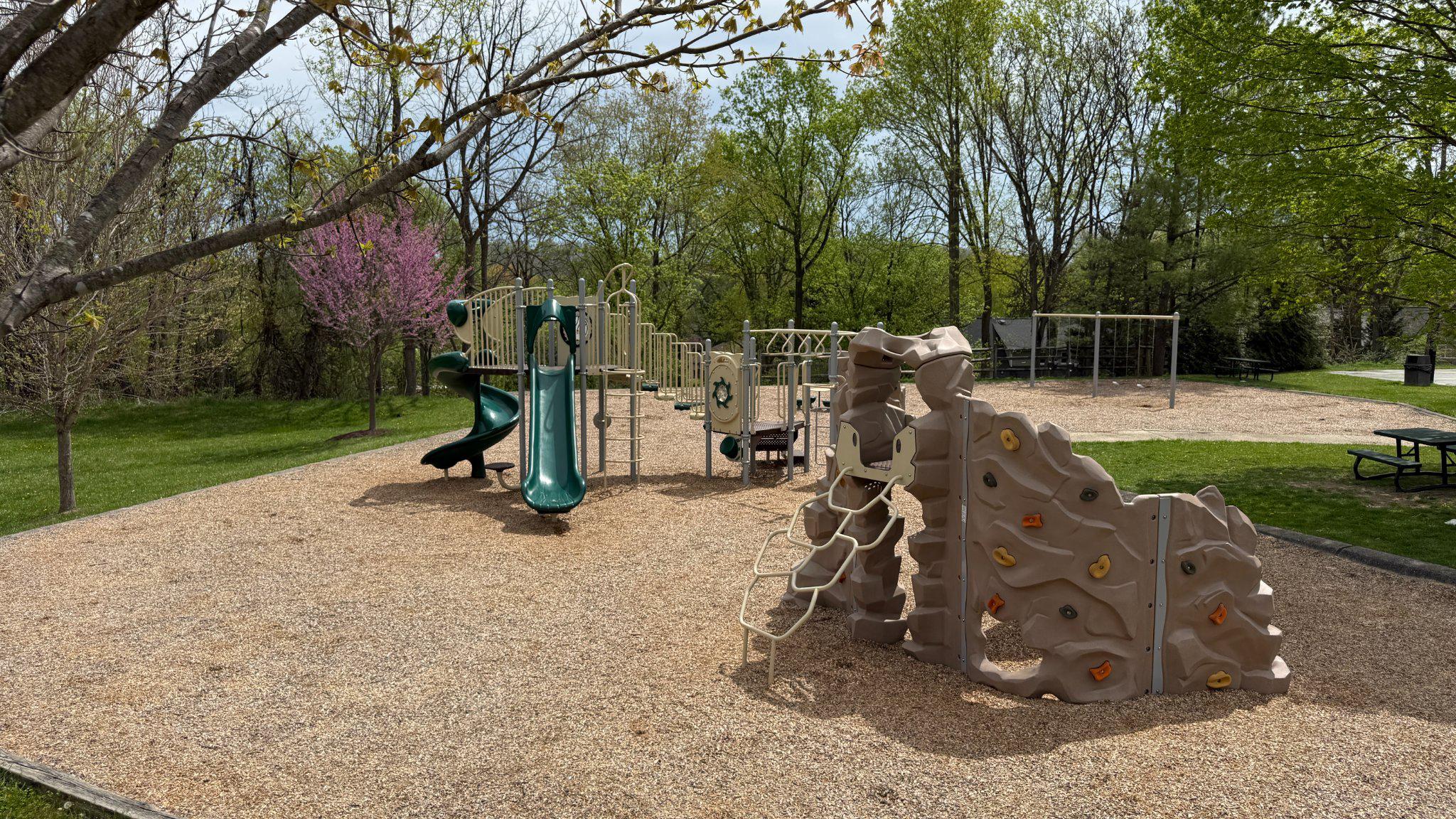 ASPEN NORTH AT LAKE LINGANORE - Residential