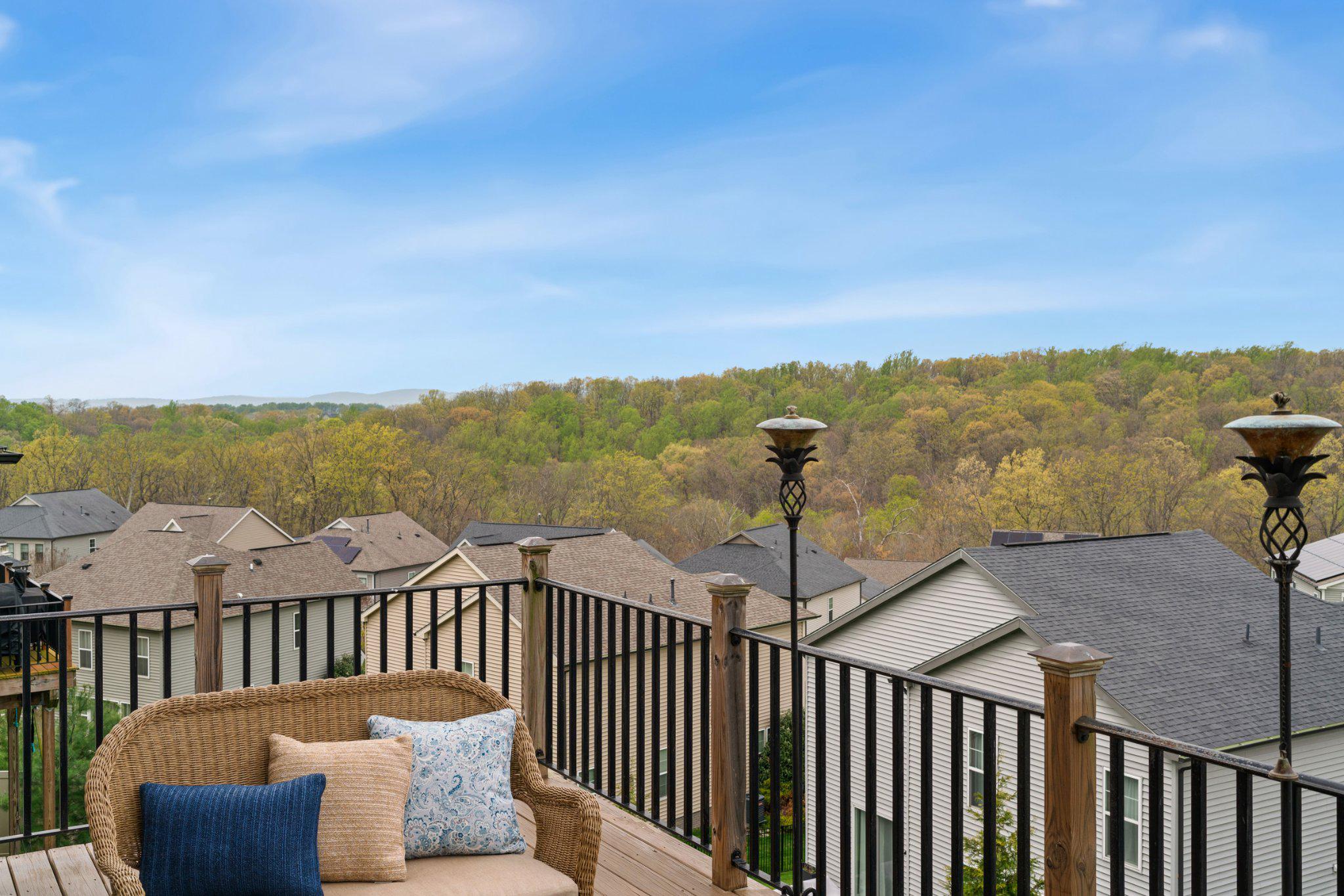 ASPEN NORTH AT LAKE LINGANORE - Residential