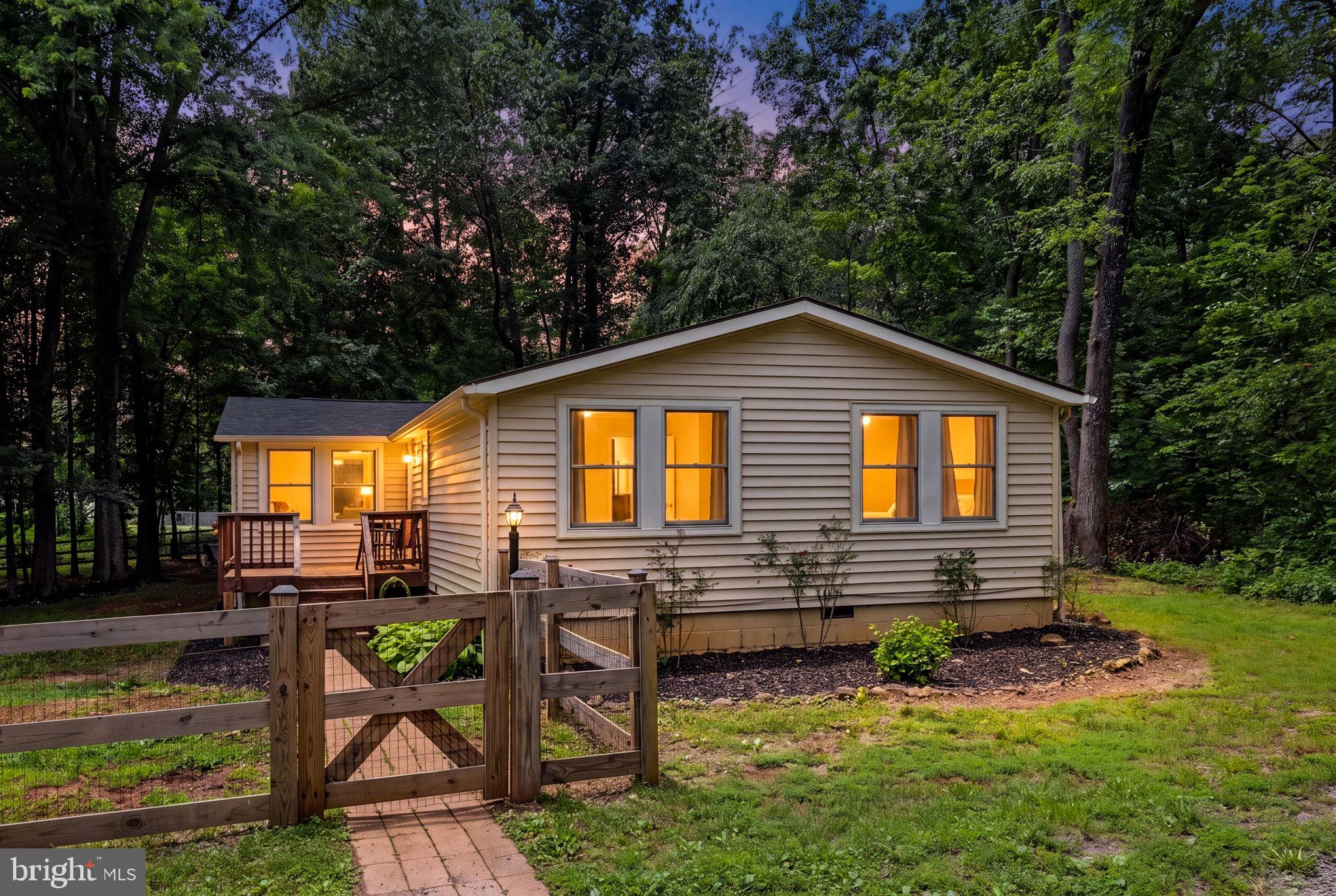 9448 GREEN ROAD