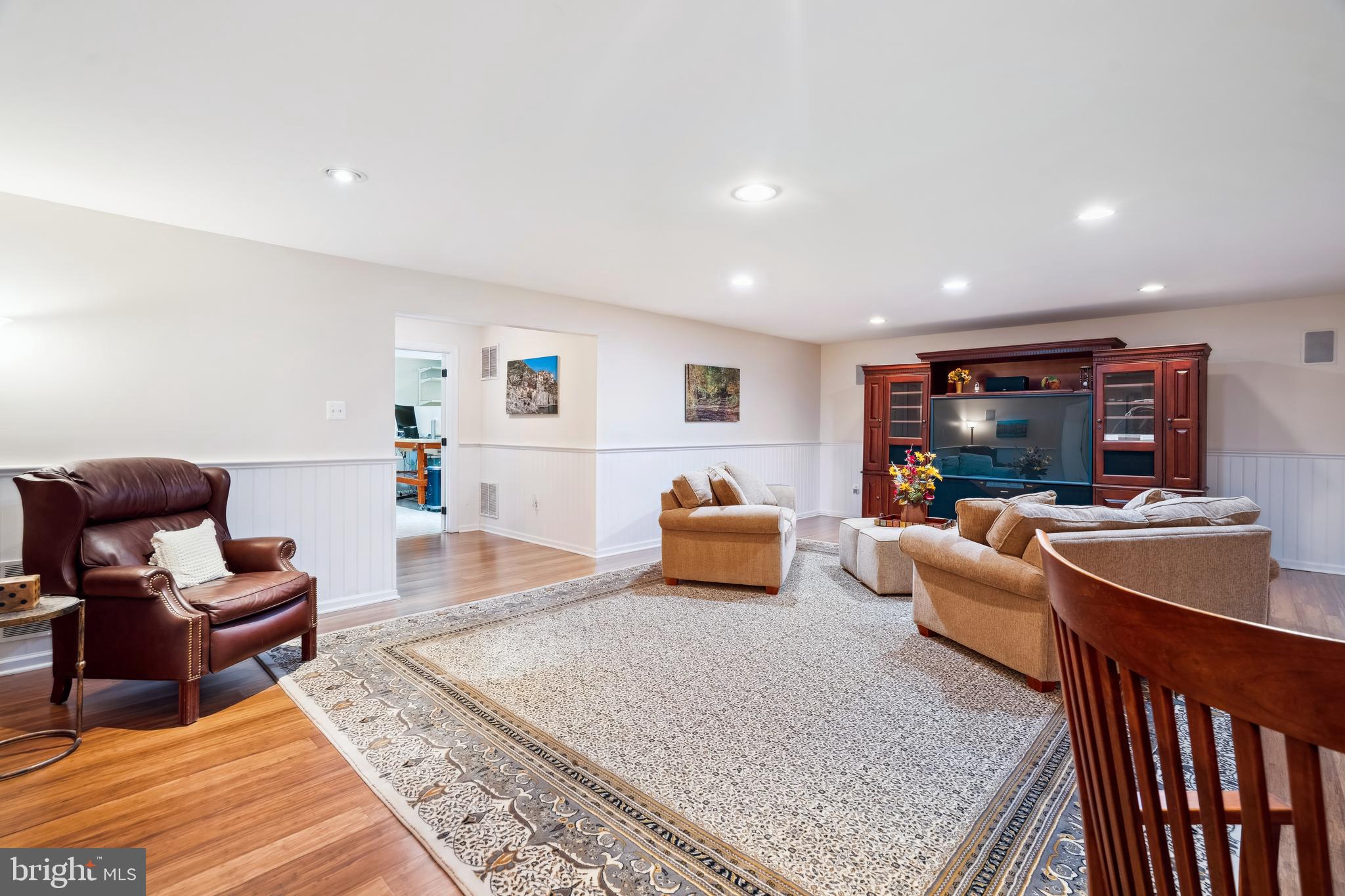 KENTLANDS - Residential