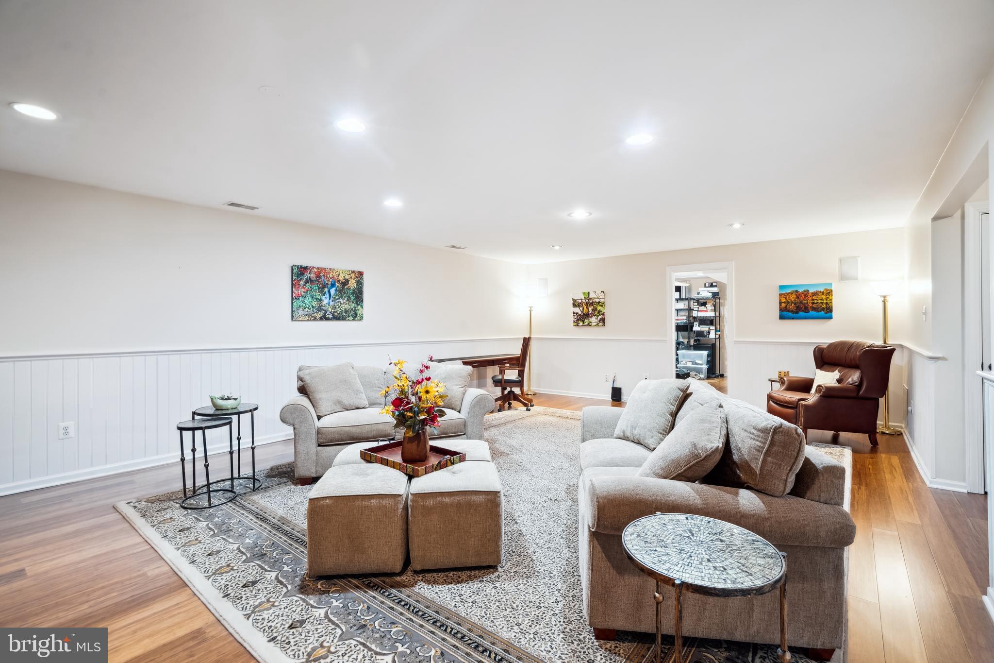 KENTLANDS - Residential