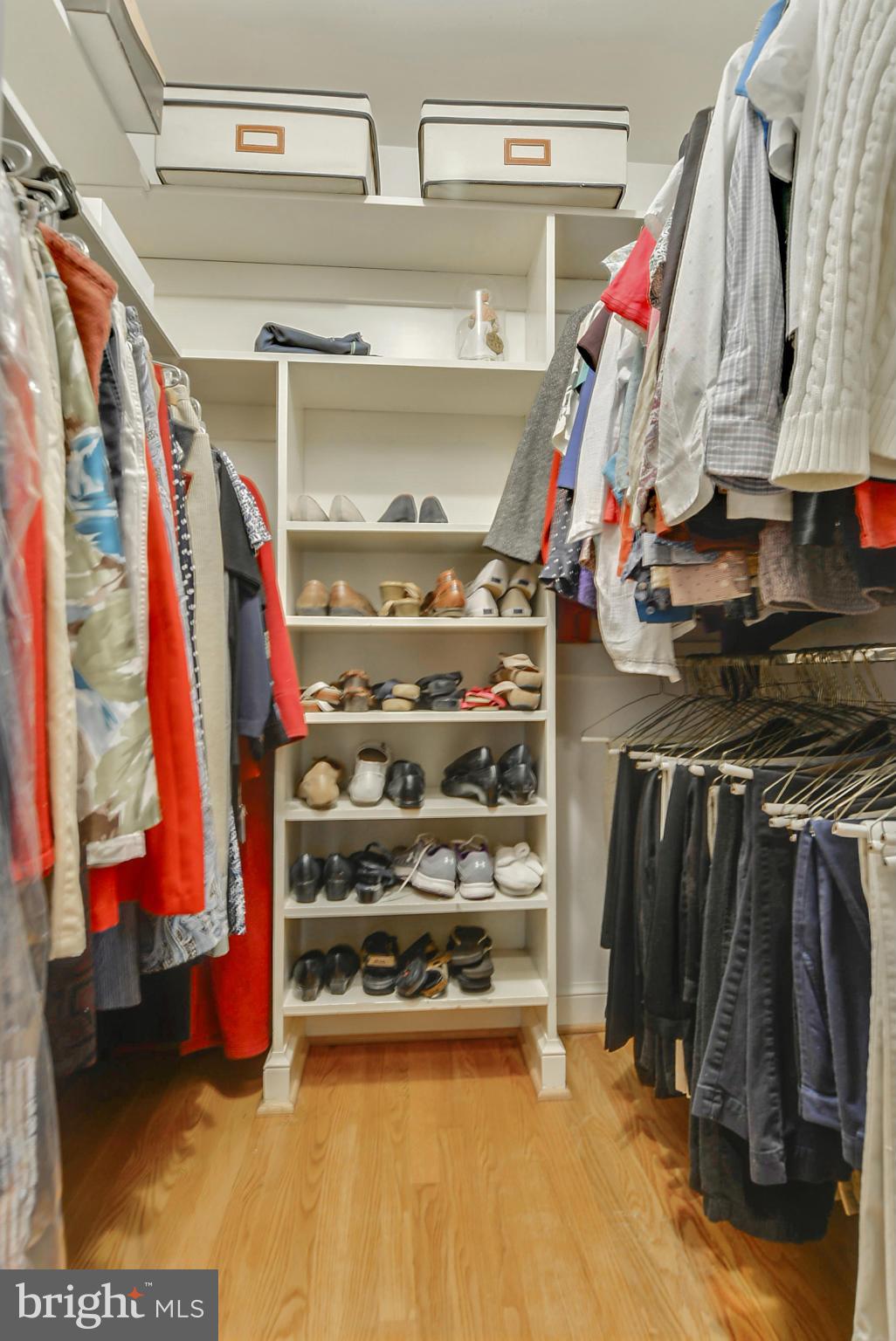 VILLAMAY - Residential