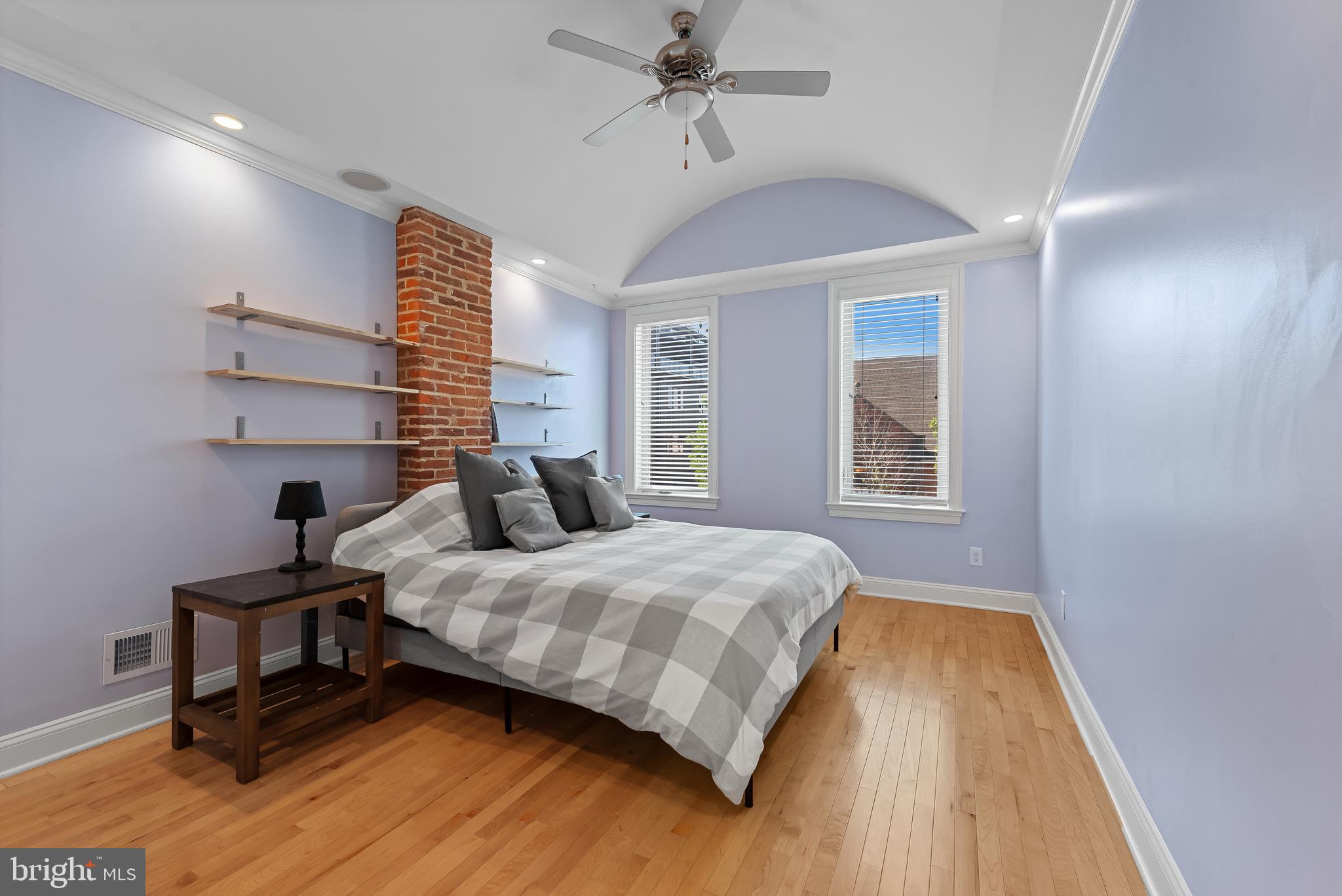 CANTON SQUARE - Residential