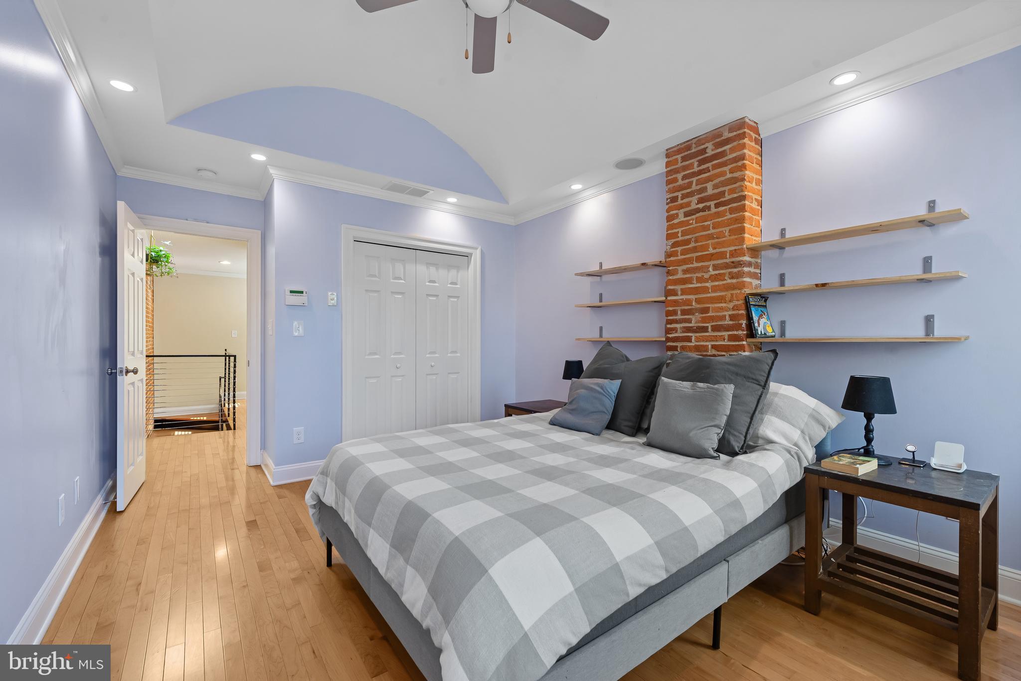 CANTON SQUARE - Residential