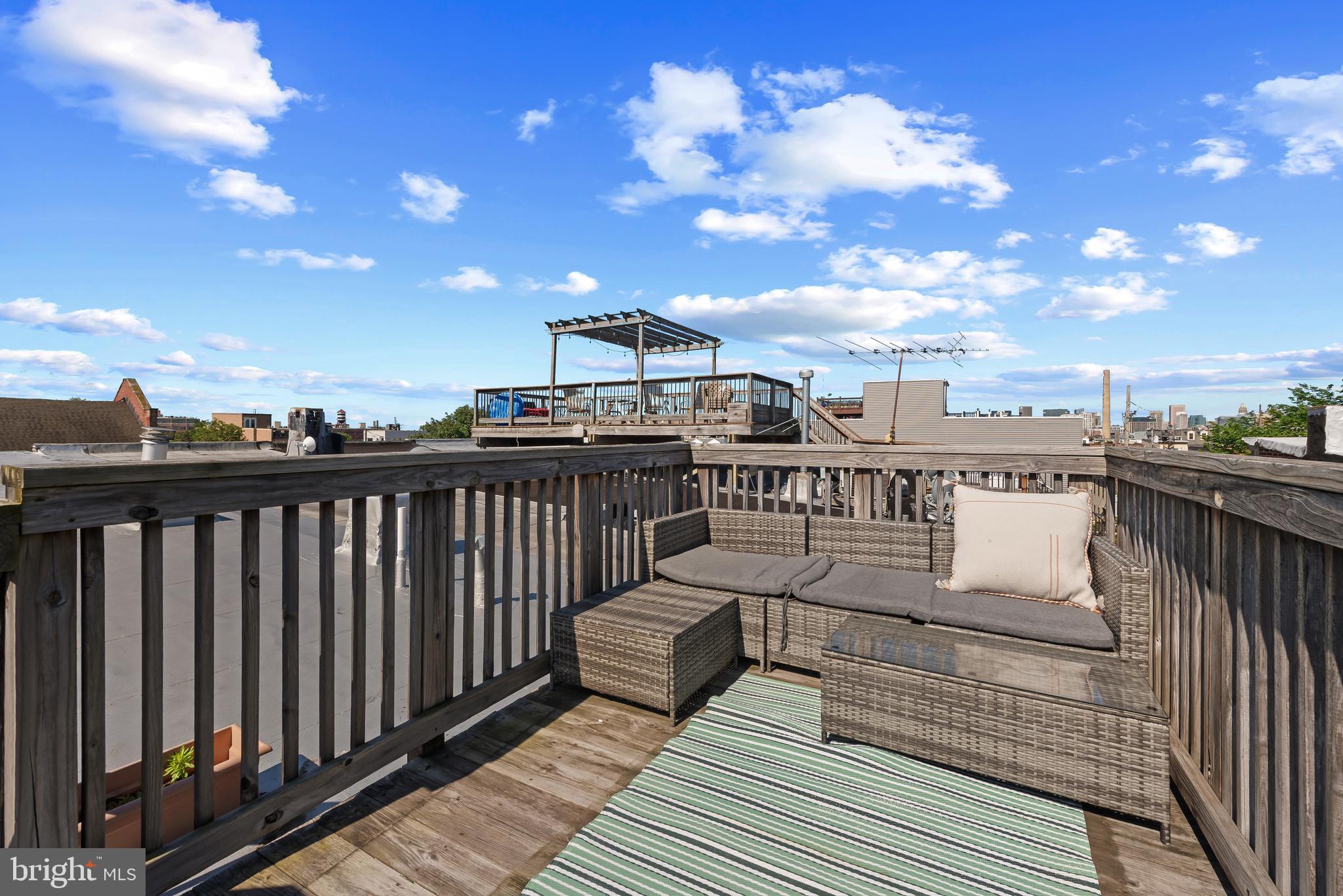 CANTON SQUARE - Residential