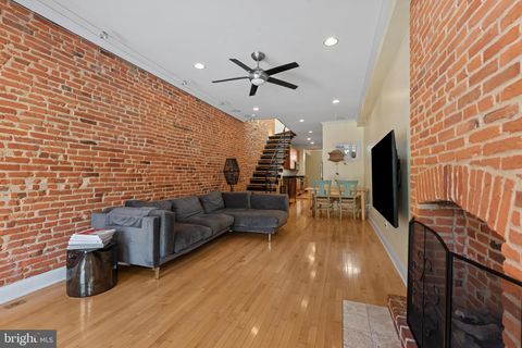Townhouse For Sale - 3006 Dillon Street<br/> Baltimore City County, BALTIMORE, MD 21224