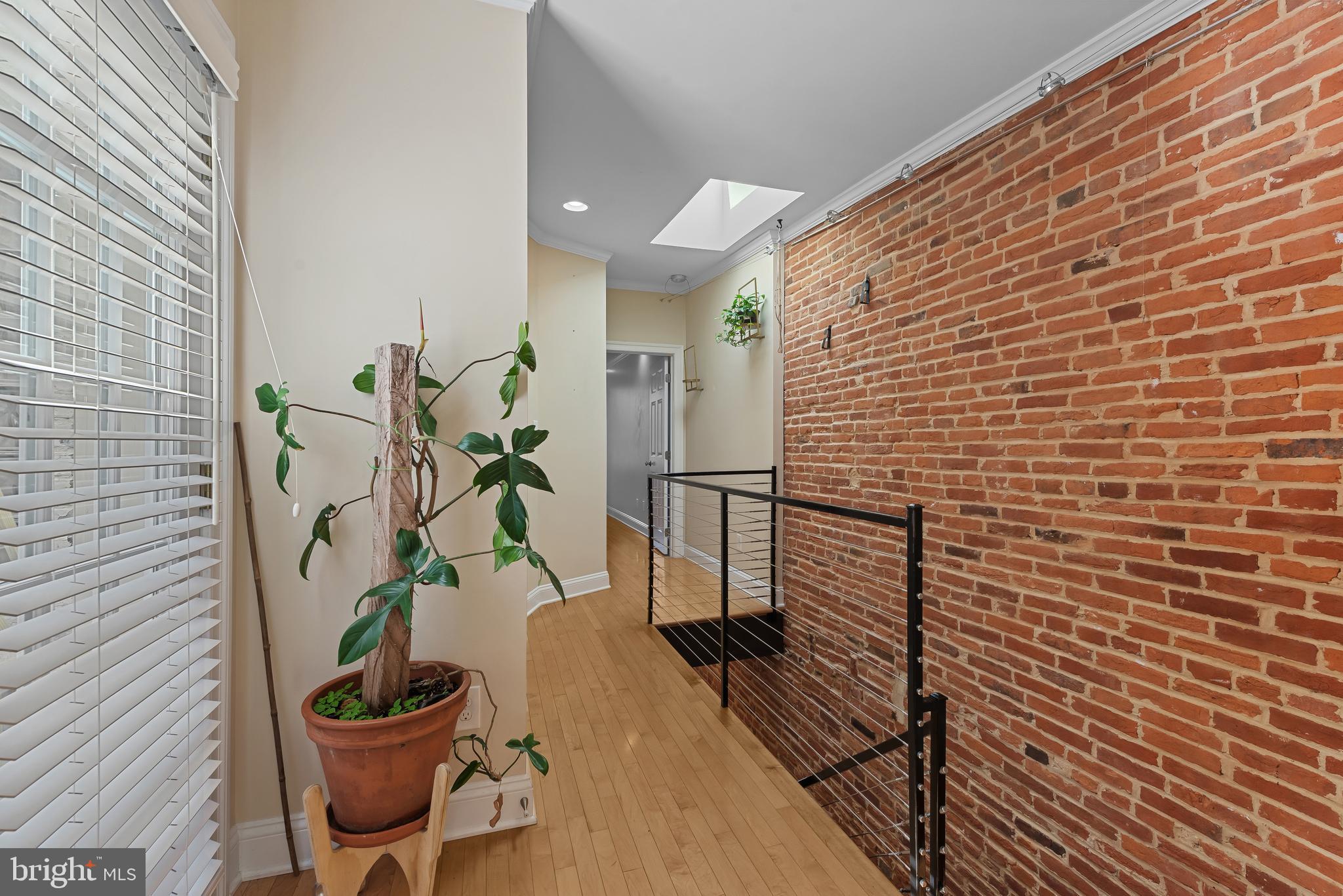 CANTON SQUARE - Residential