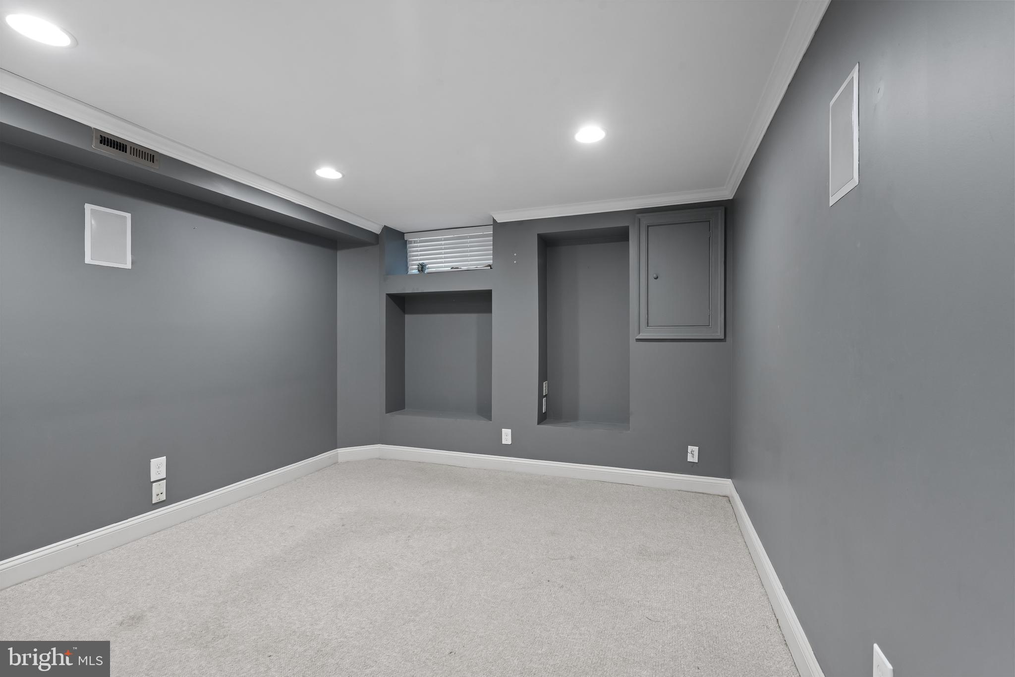 CANTON SQUARE - Residential