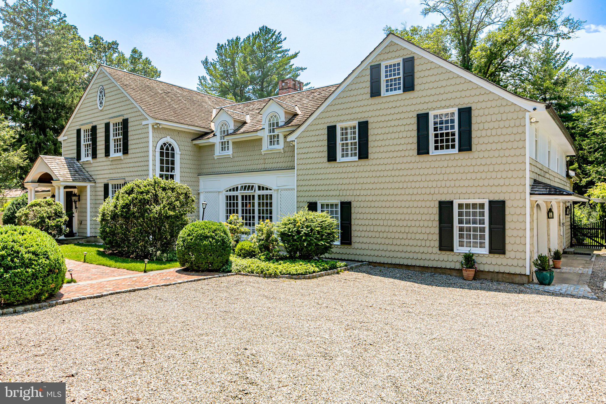 38 PARDOE ROAD