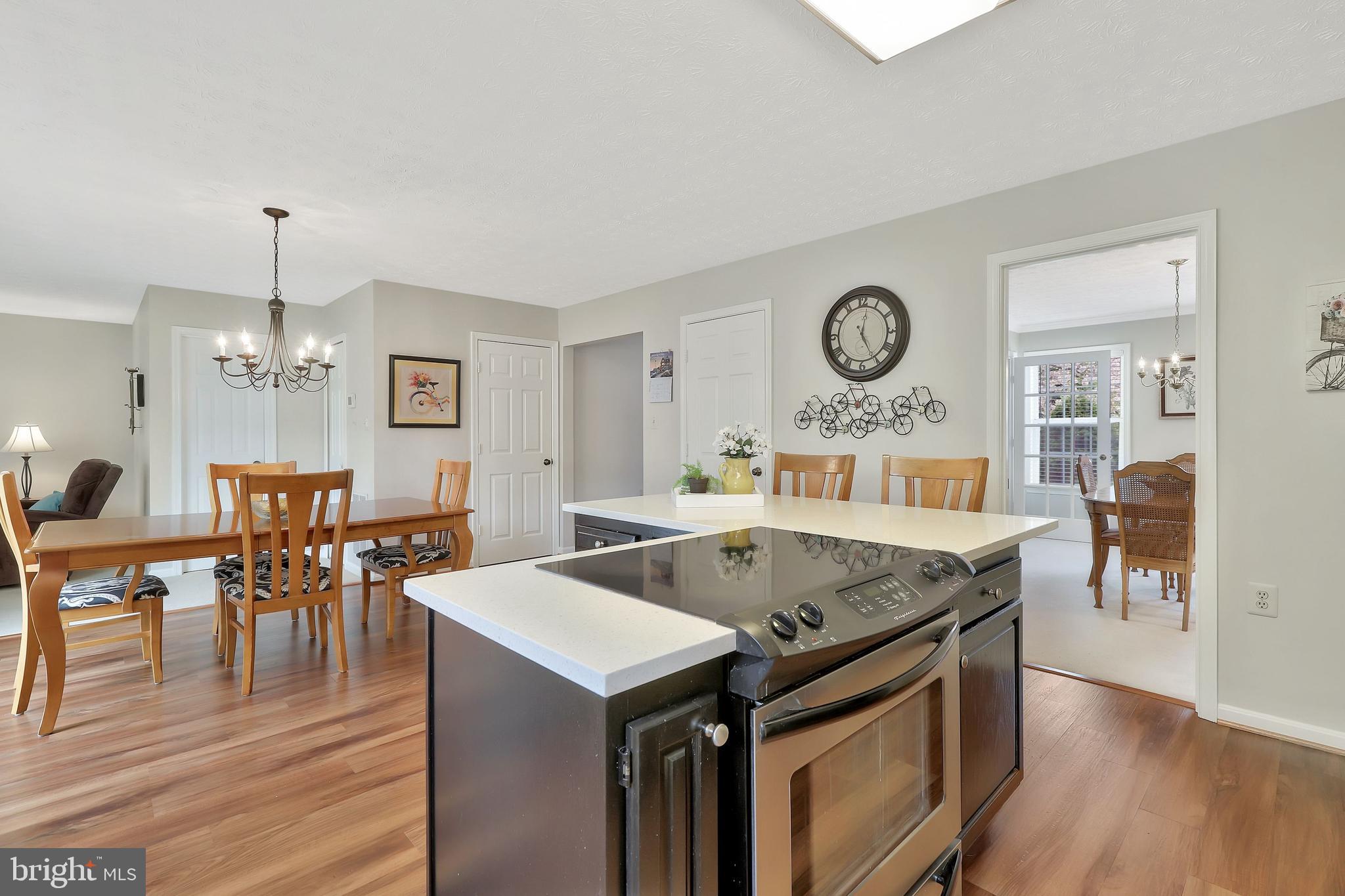 HIDDEN SPRING - Residential