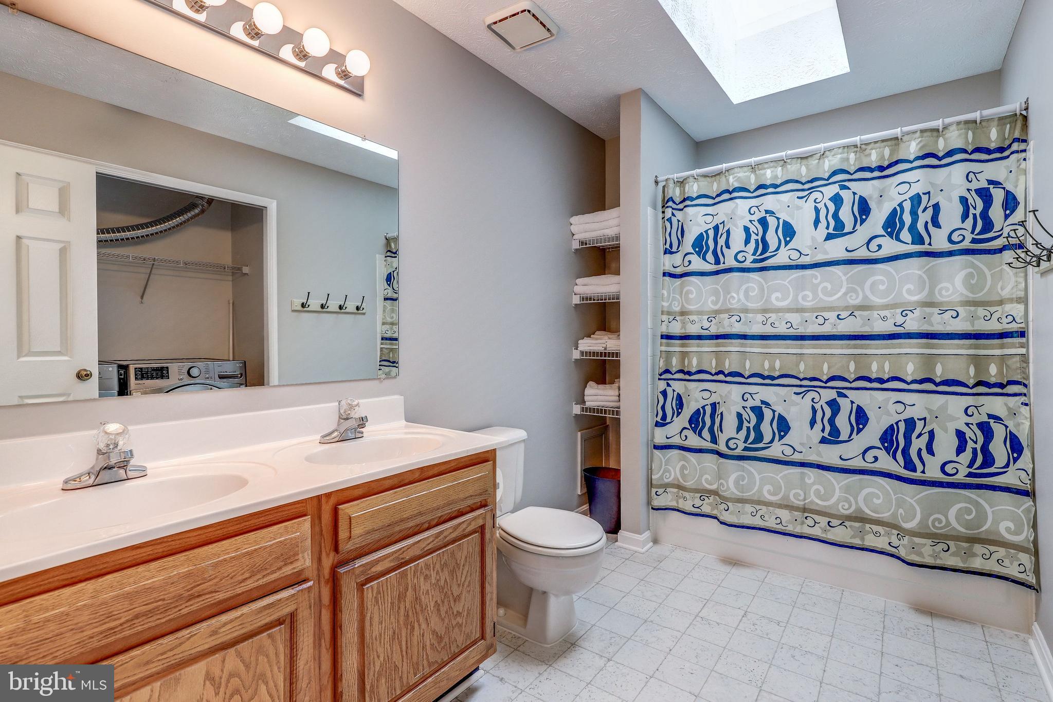 HIDDEN SPRING - Residential