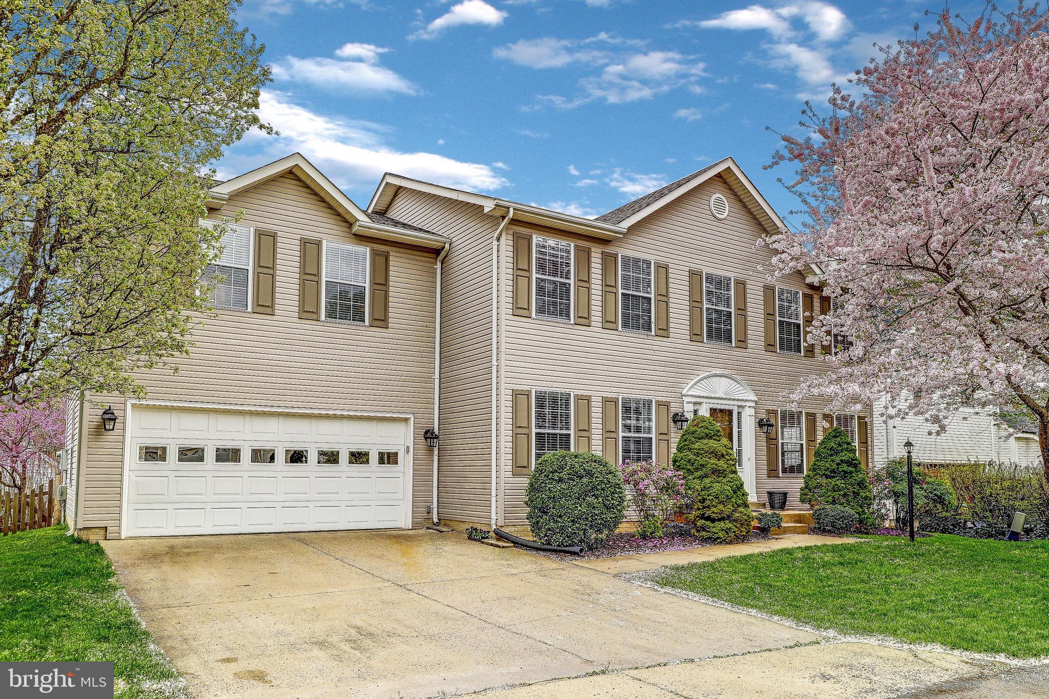 HIDDEN SPRING - Residential