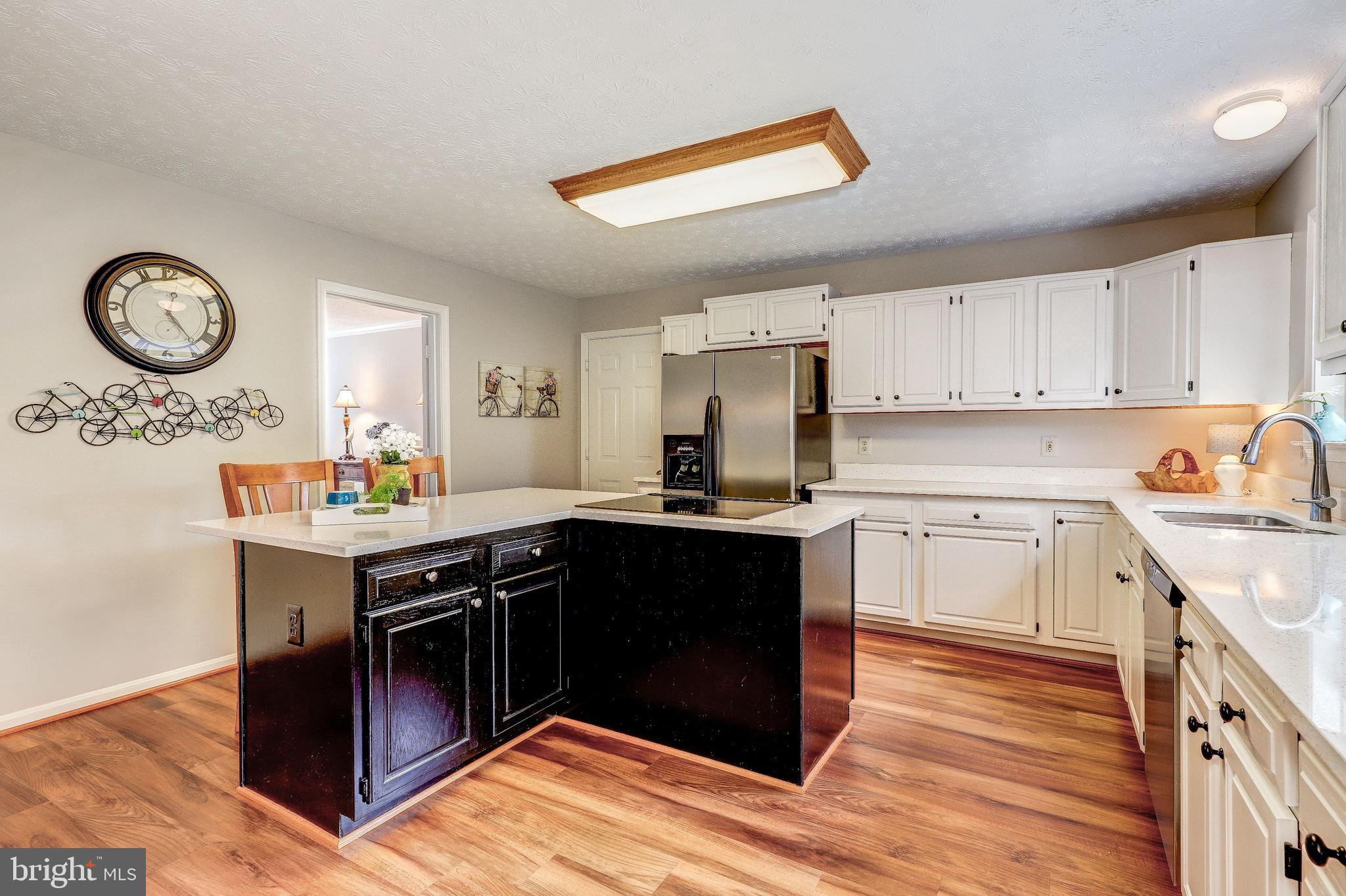 HIDDEN SPRING - Residential